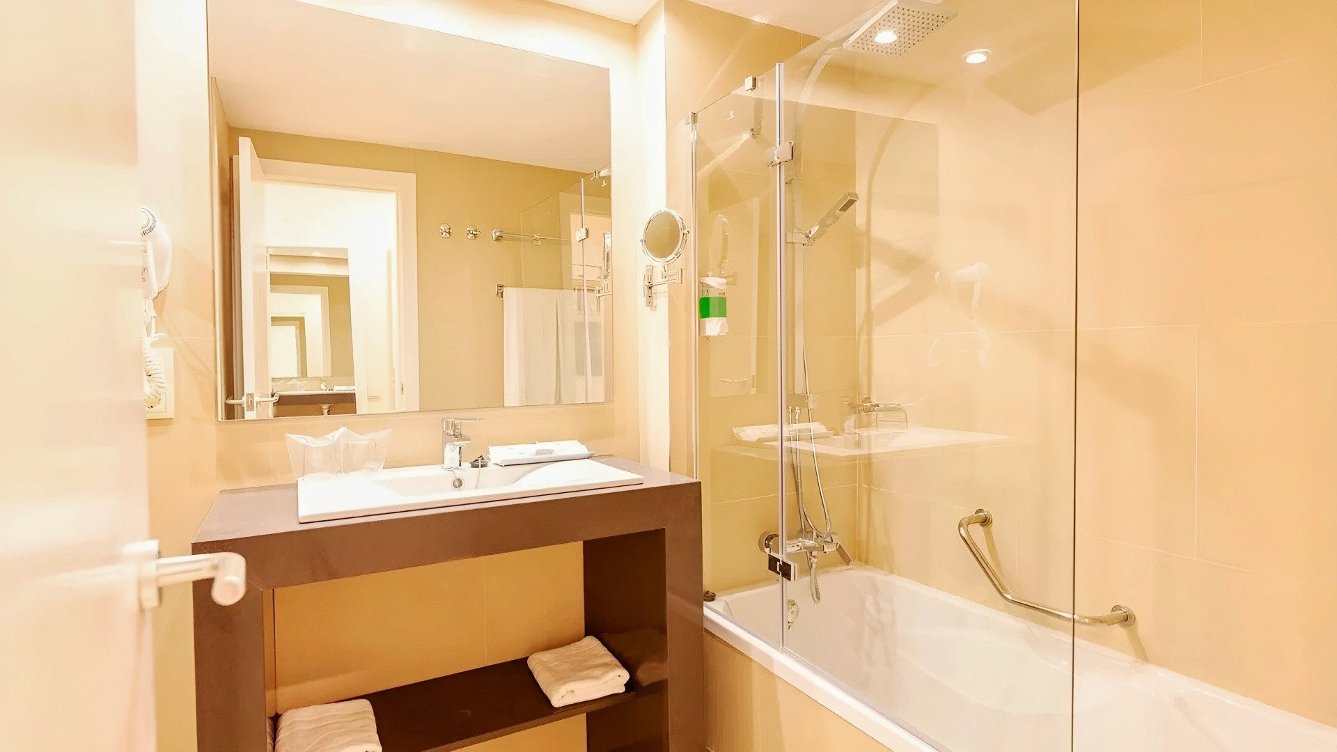 Sirenis Seaview Country Club 7