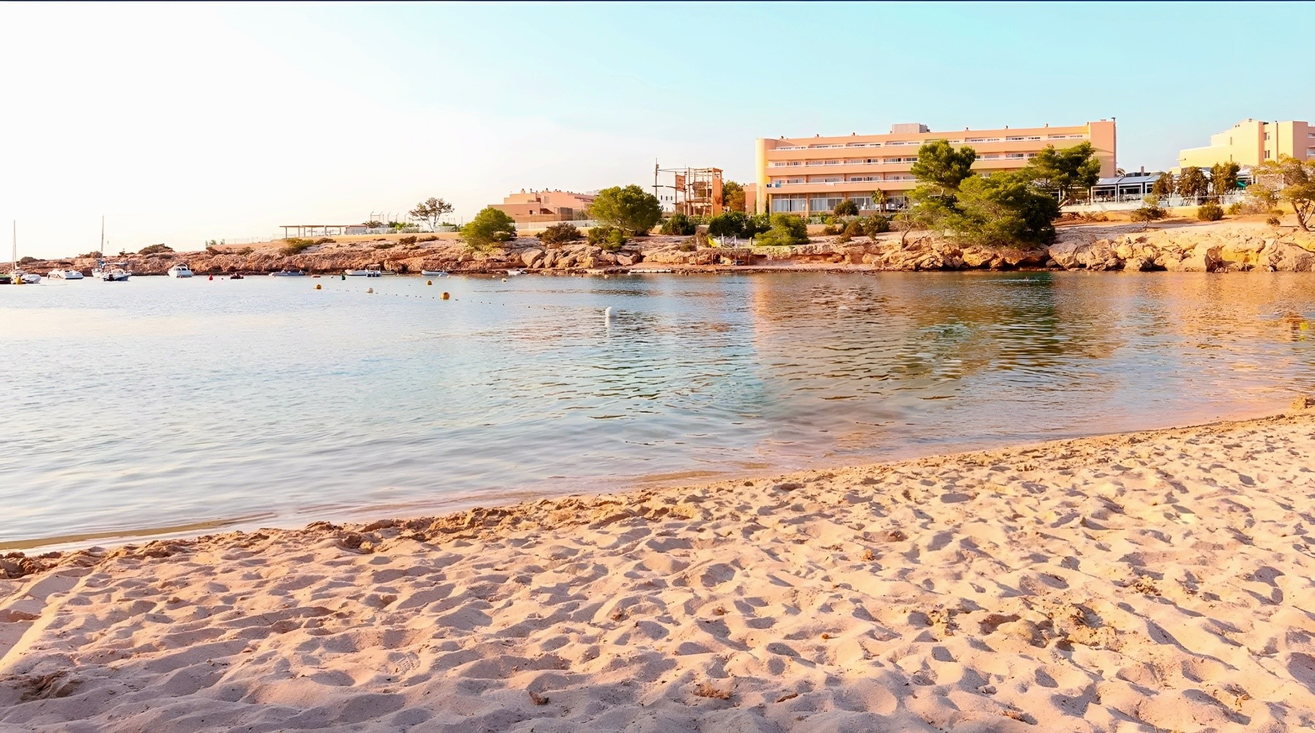 Sirenis Seaview Country Club 28