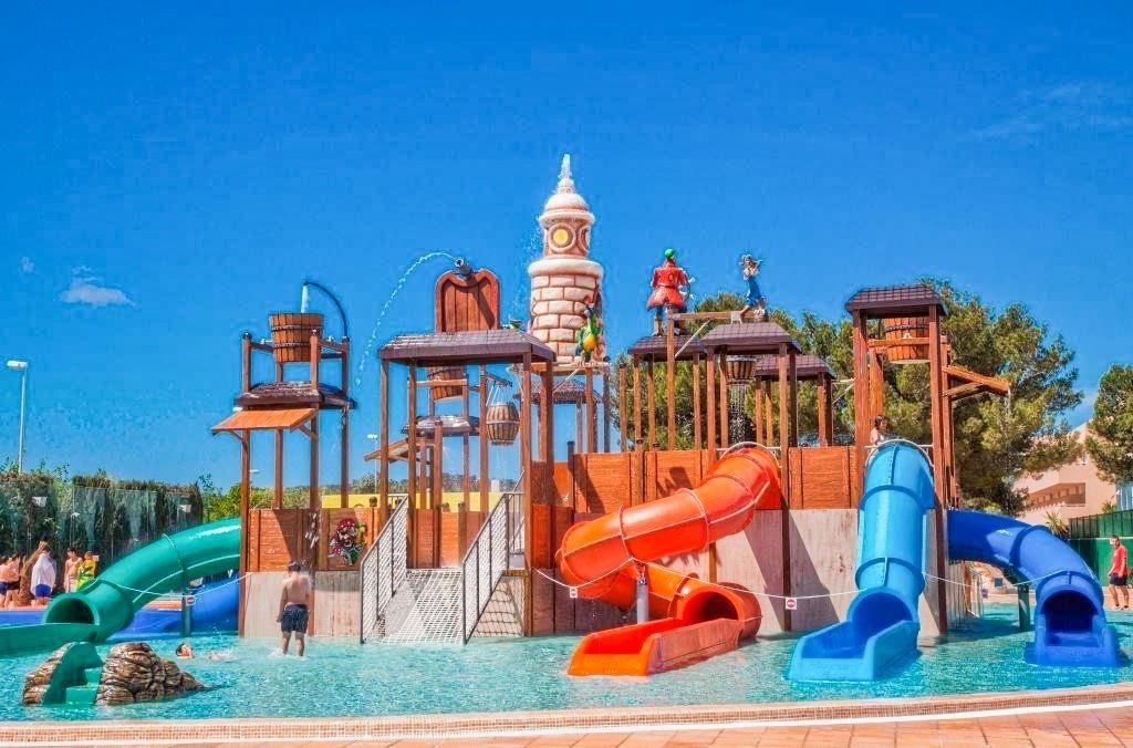 Sirenis Seaview Country Club 21