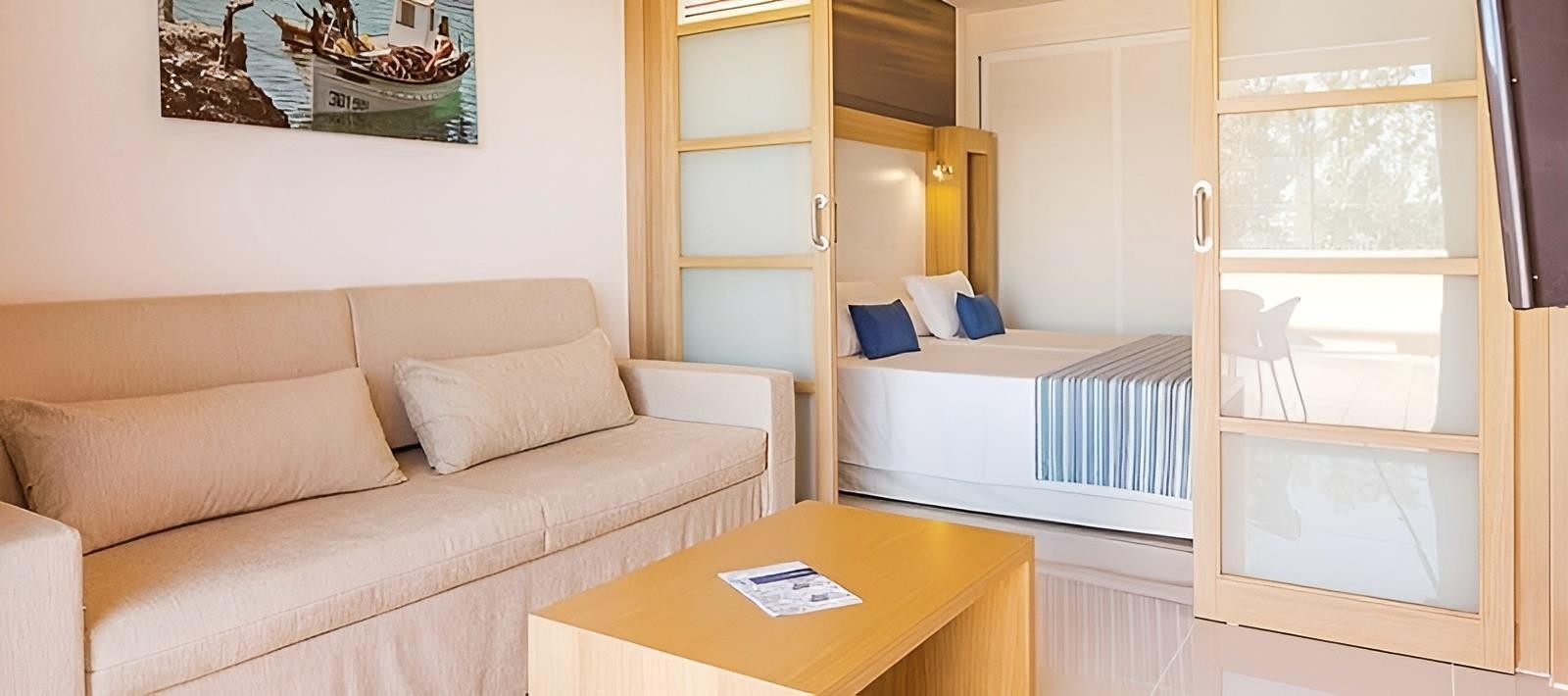 Sirenis Seaview Country Club 6