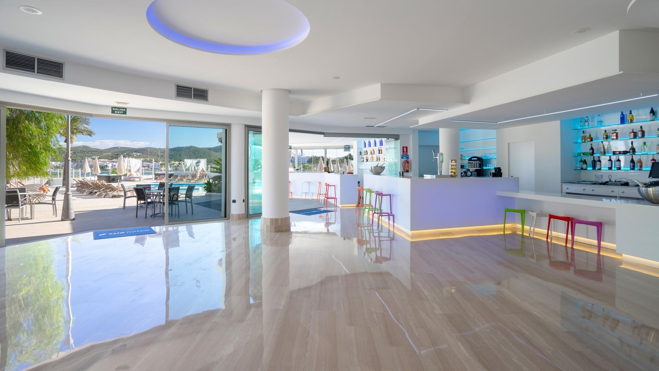 Hotel THB Ocean Beach 8