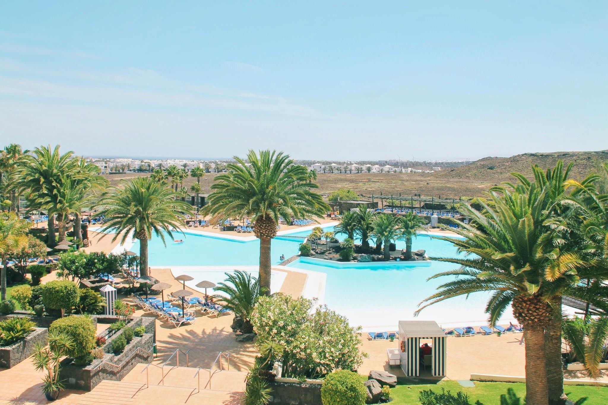 Beatriz Costa & Spa 2