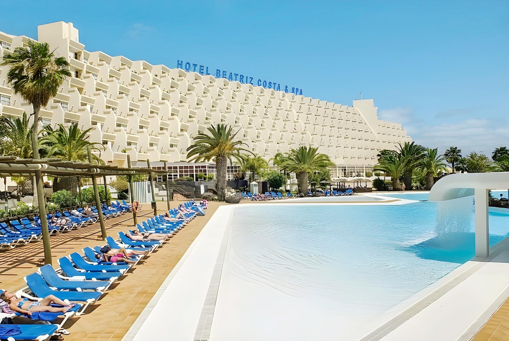 Beatriz Costa & Spa 6