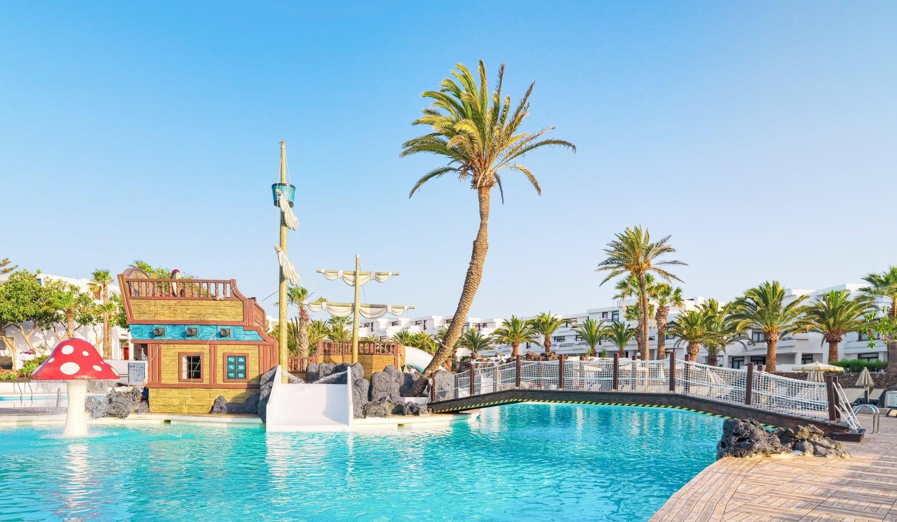 H10 Suites Lanzarote Gardens 15