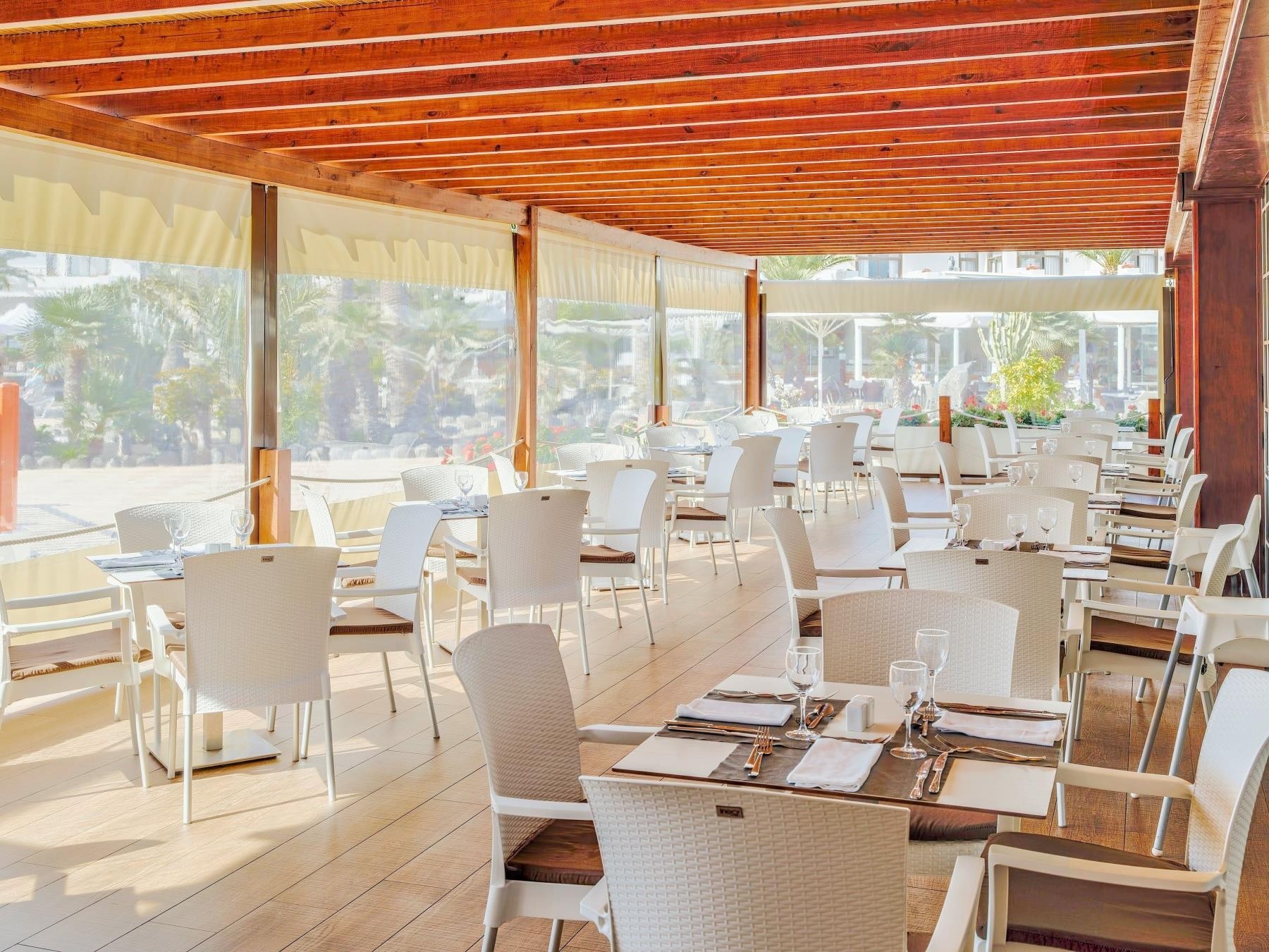 H10 Suites Lanzarote Gardens 16