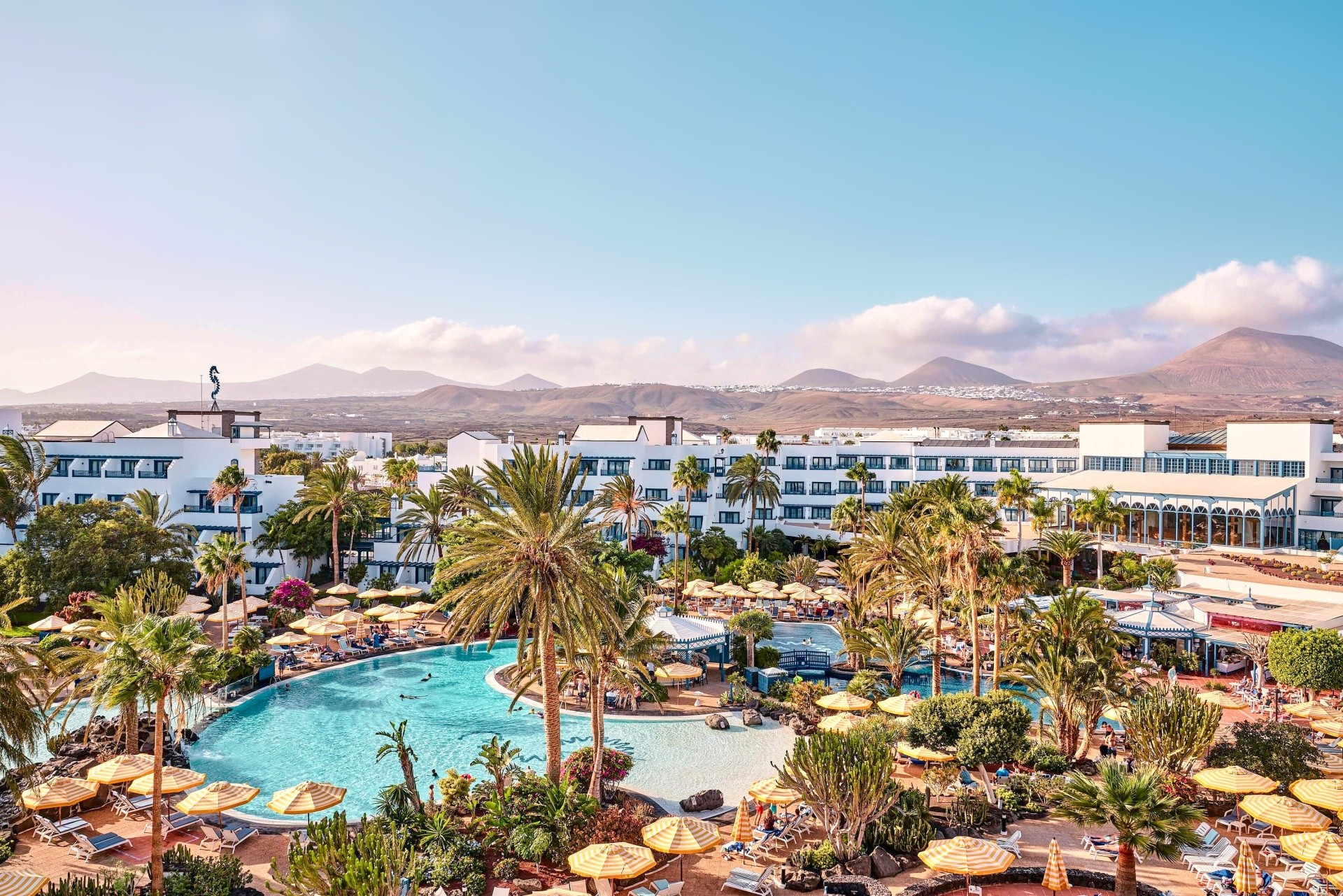 Seaside Los Jameos 5