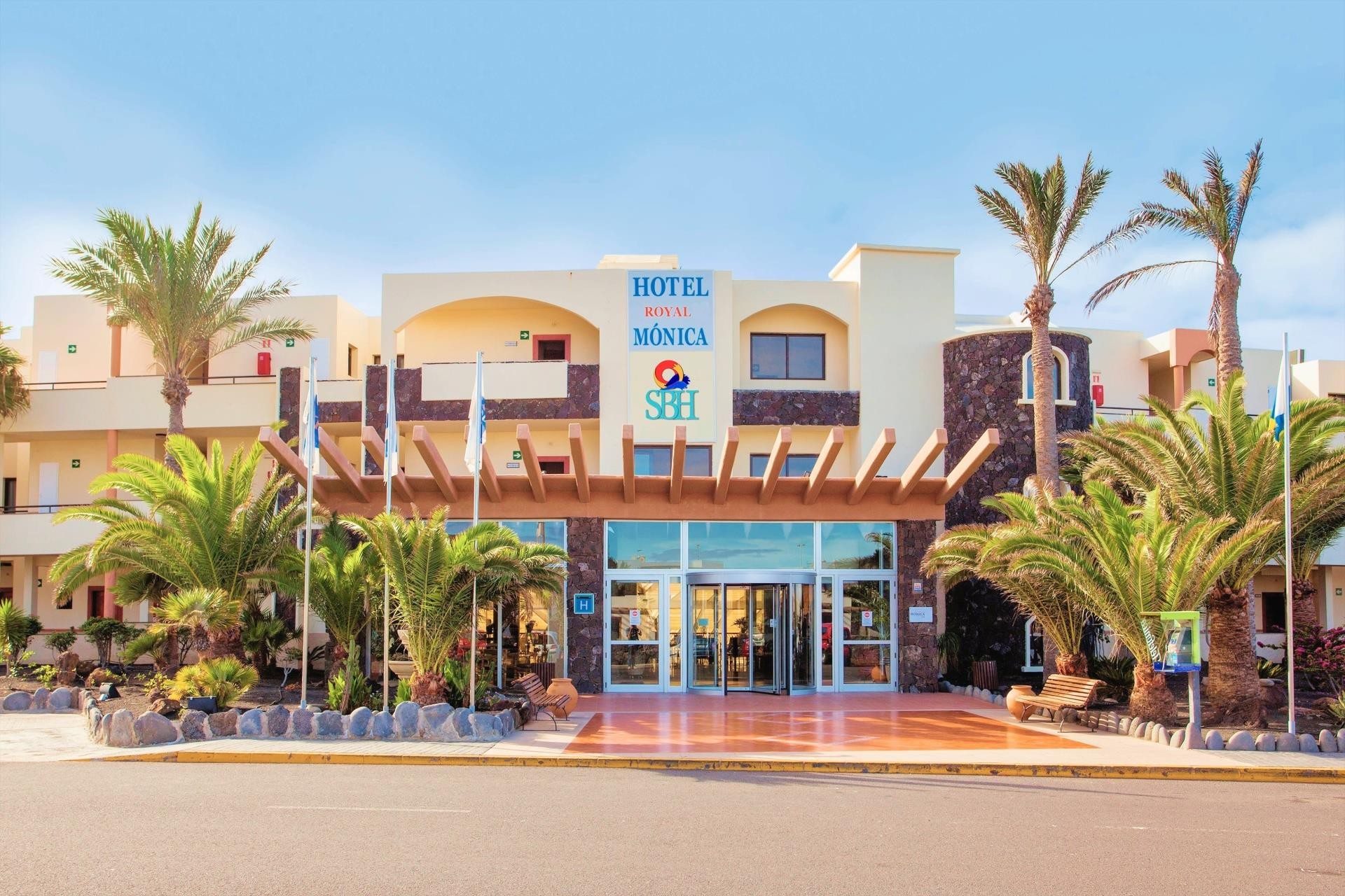 SBH Royal Mónica 23