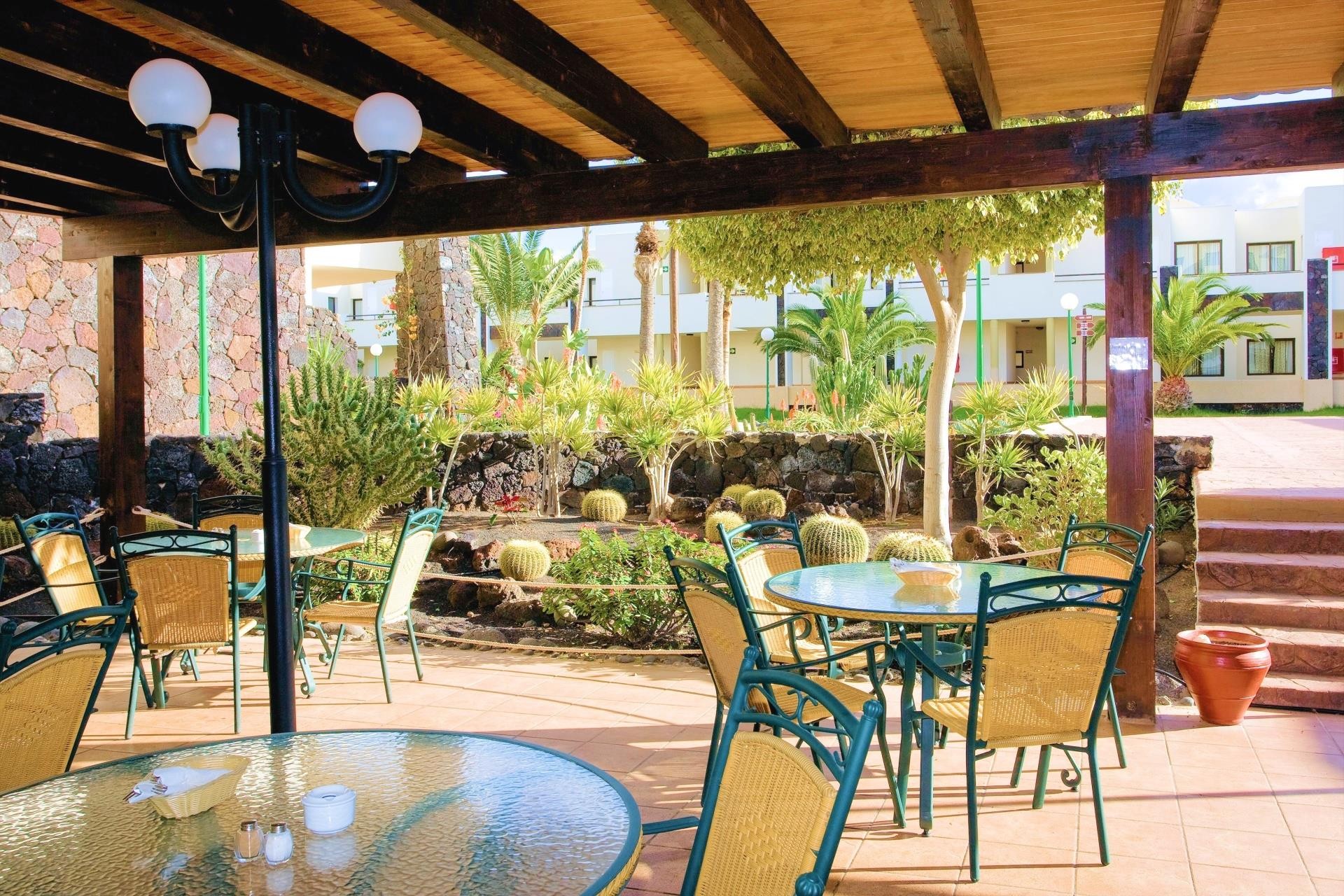 SBH Royal Mónica 20