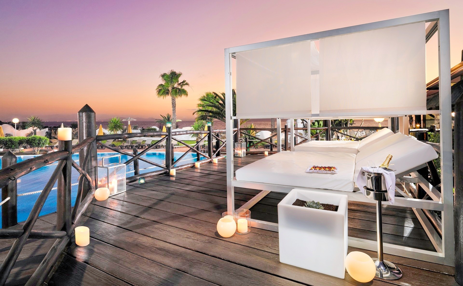 H10 Timanfaya Palace 25