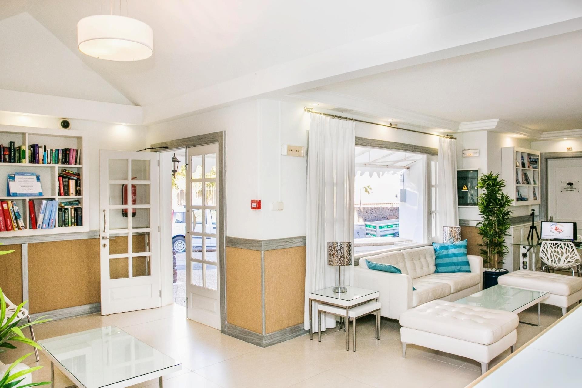 LIVVO Las Gaviotas  4