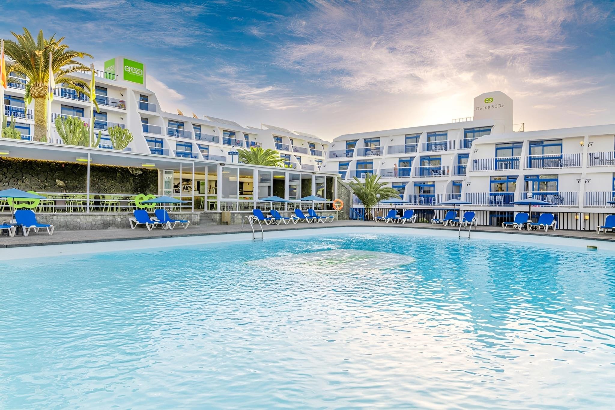 Ereza Los Hibiscos 7