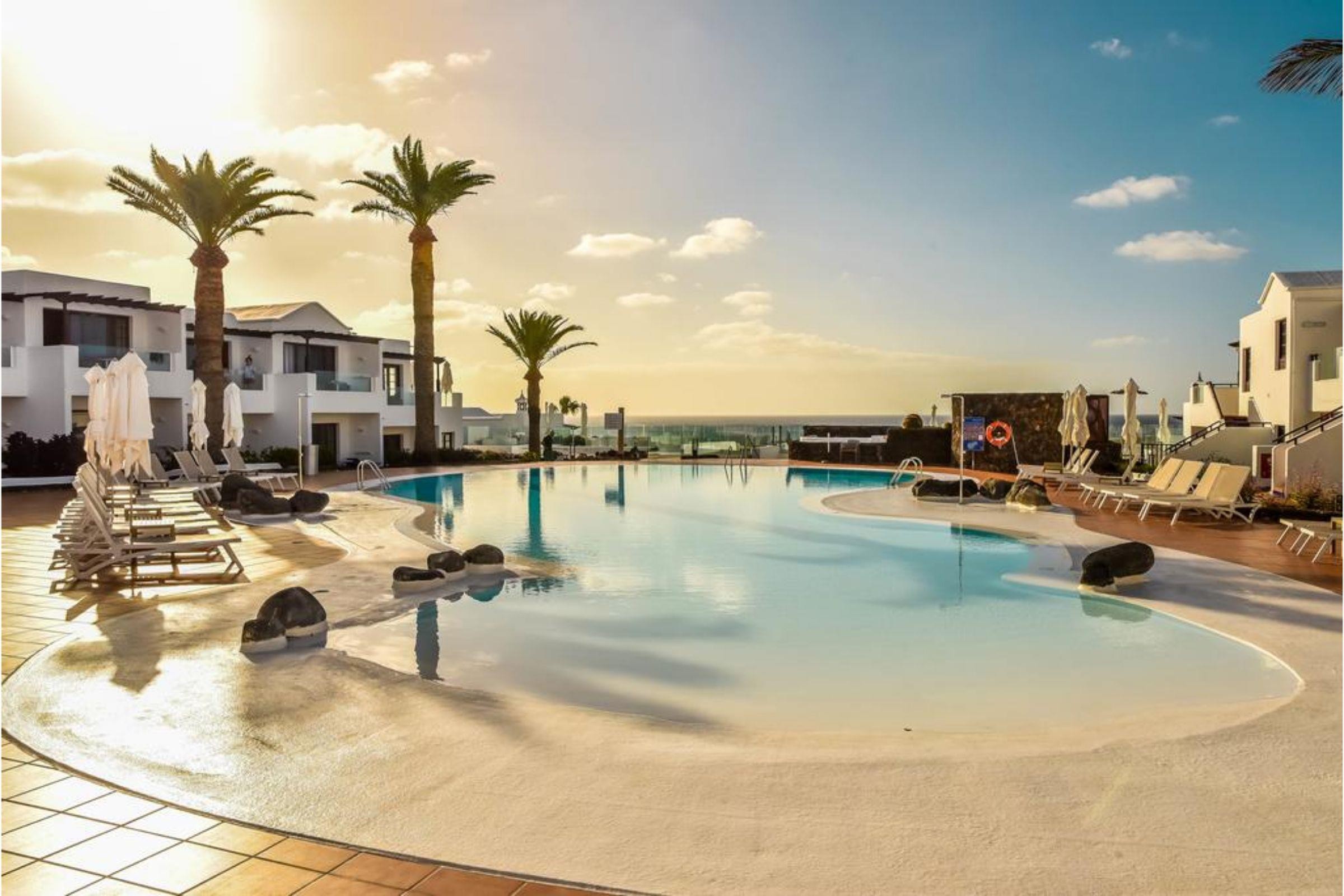 R2 Apartamentos Bahia Kontiki