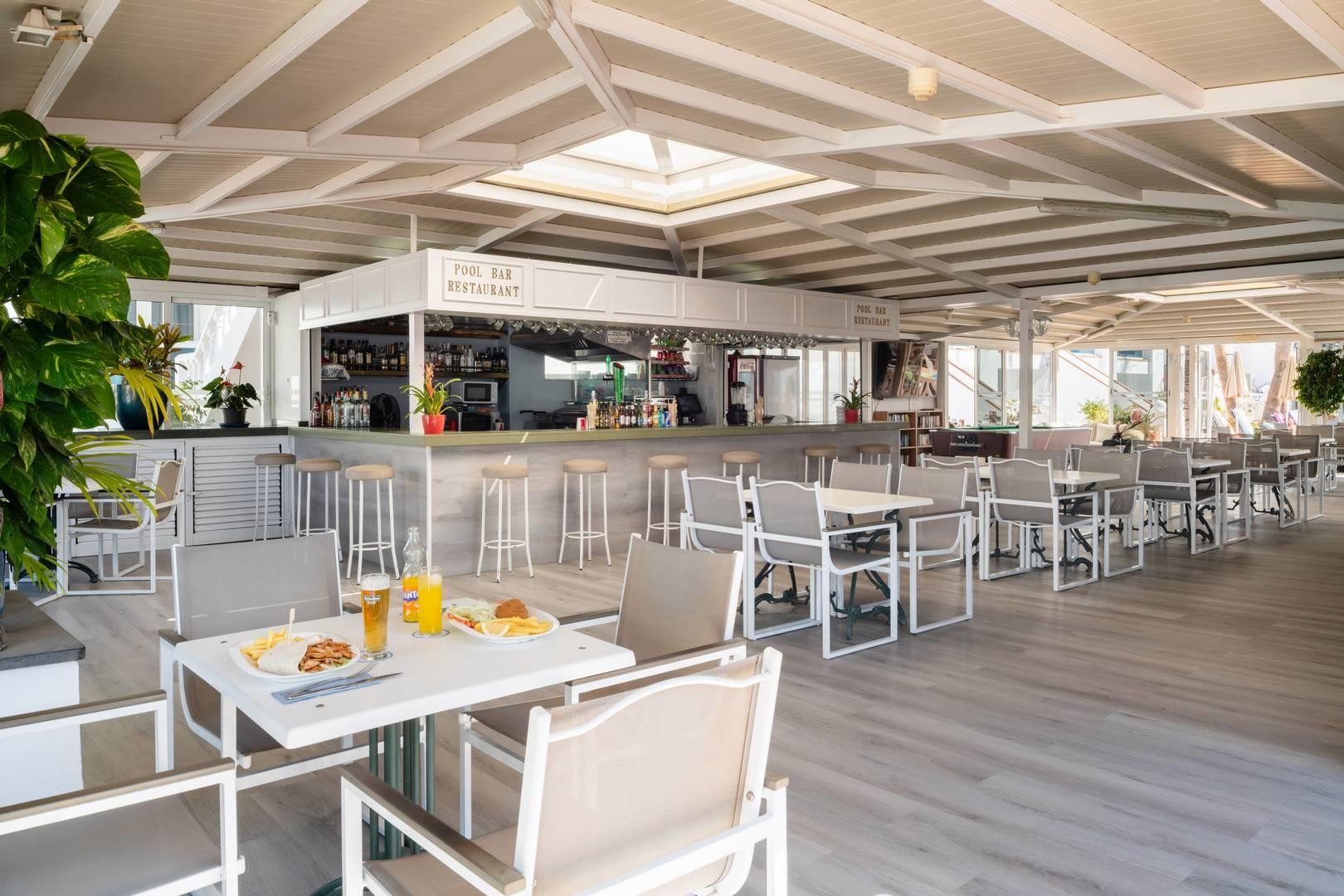 Suite Hotel Montana Club 23