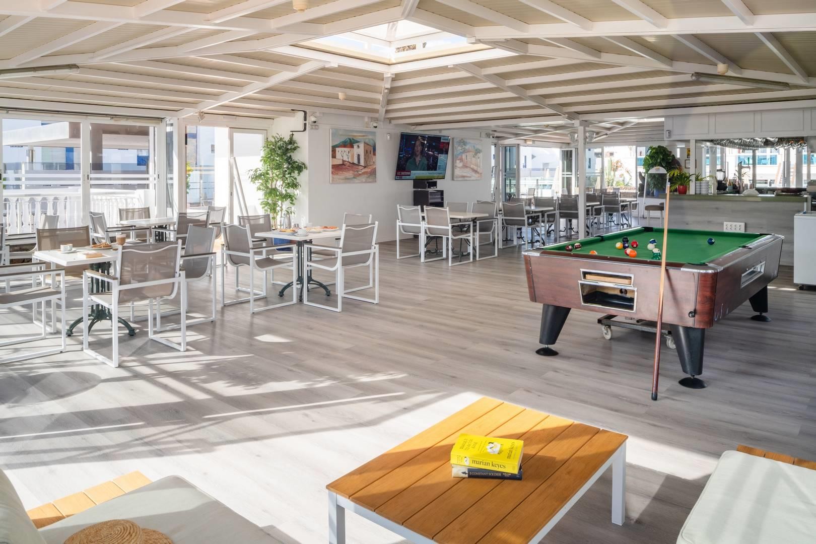 Suite Hotel Montana Club 24