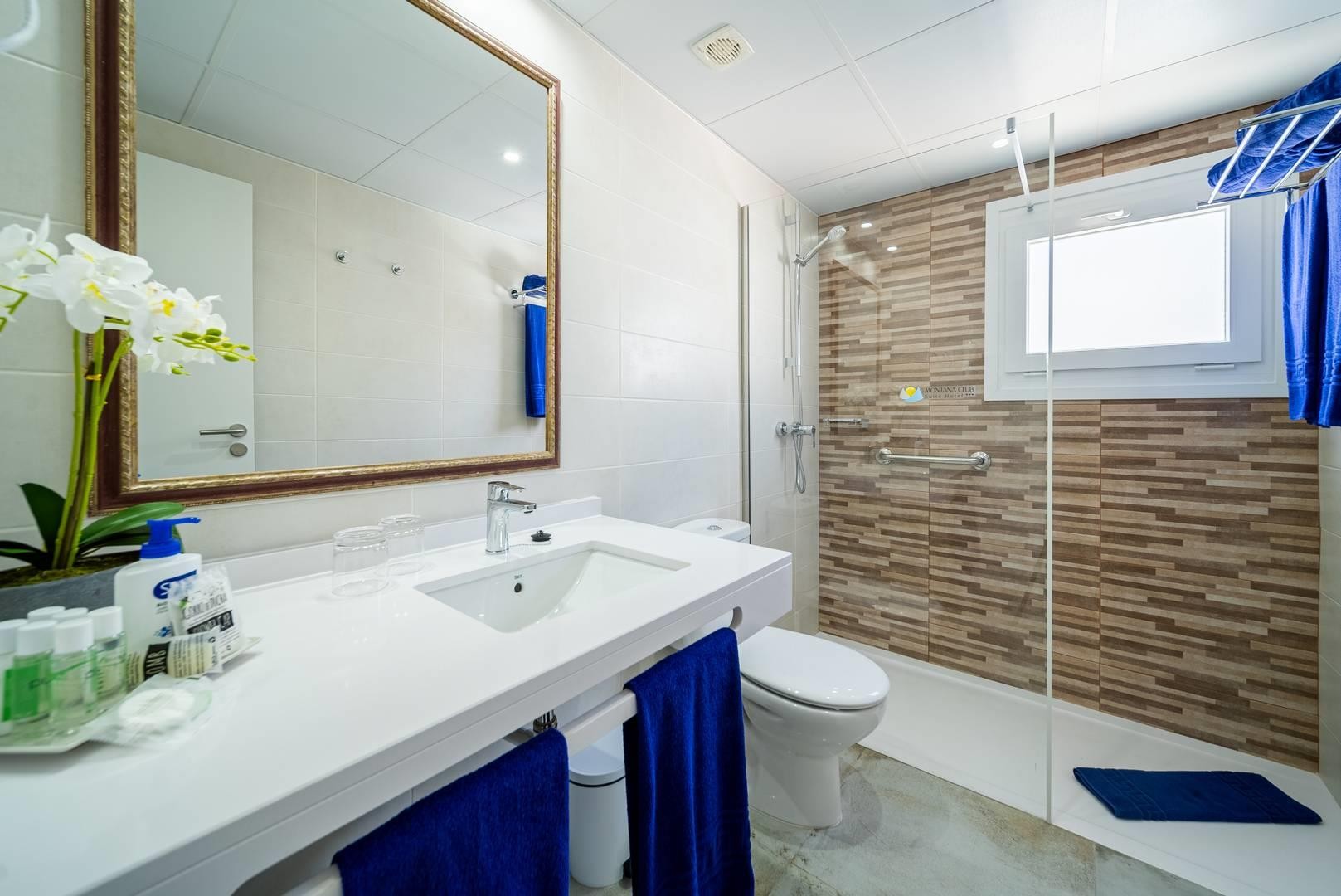 Suite Hotel Montana Club 12