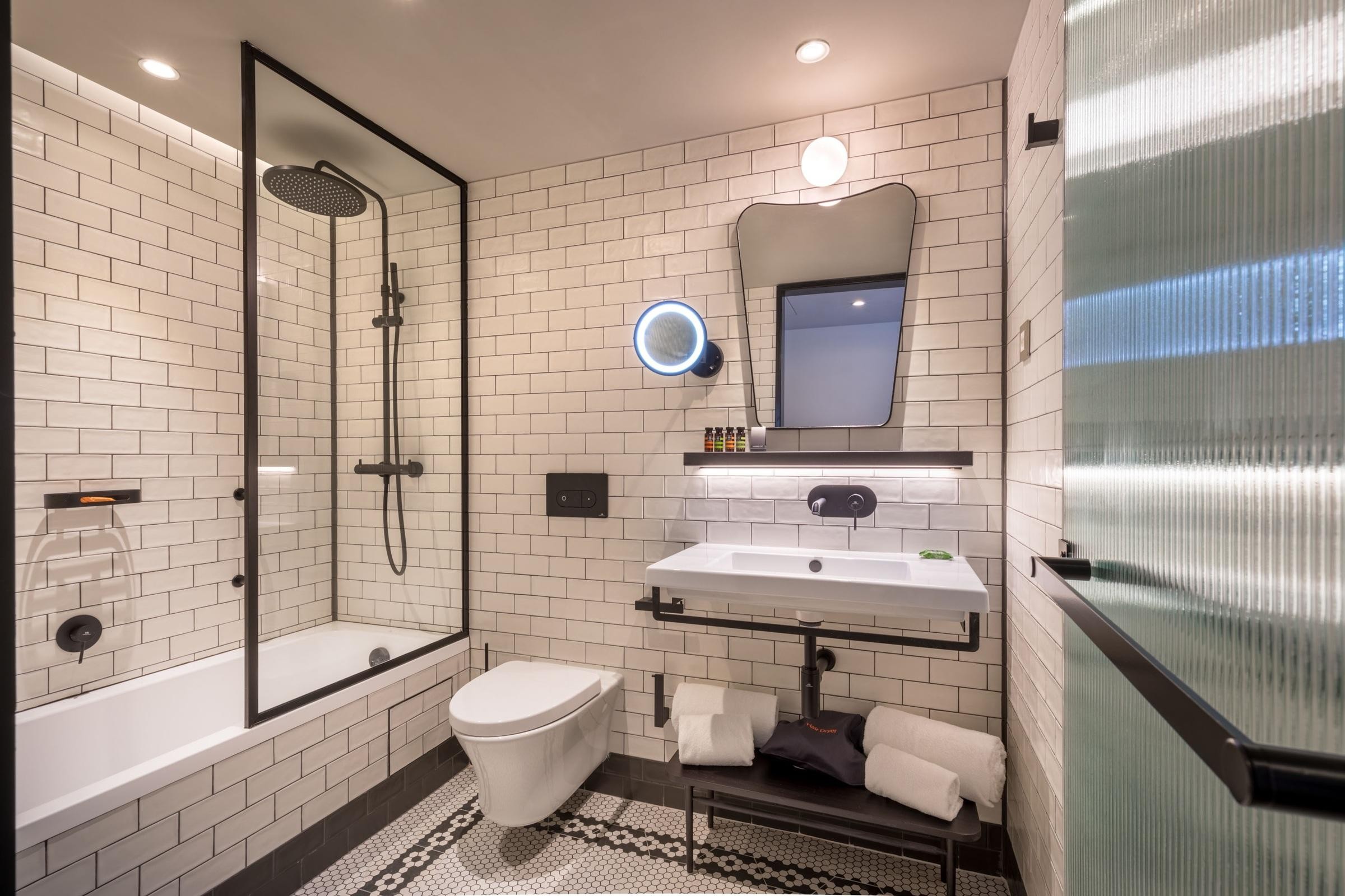 CANOPY By Hilton MADRID CASTELLANA 5