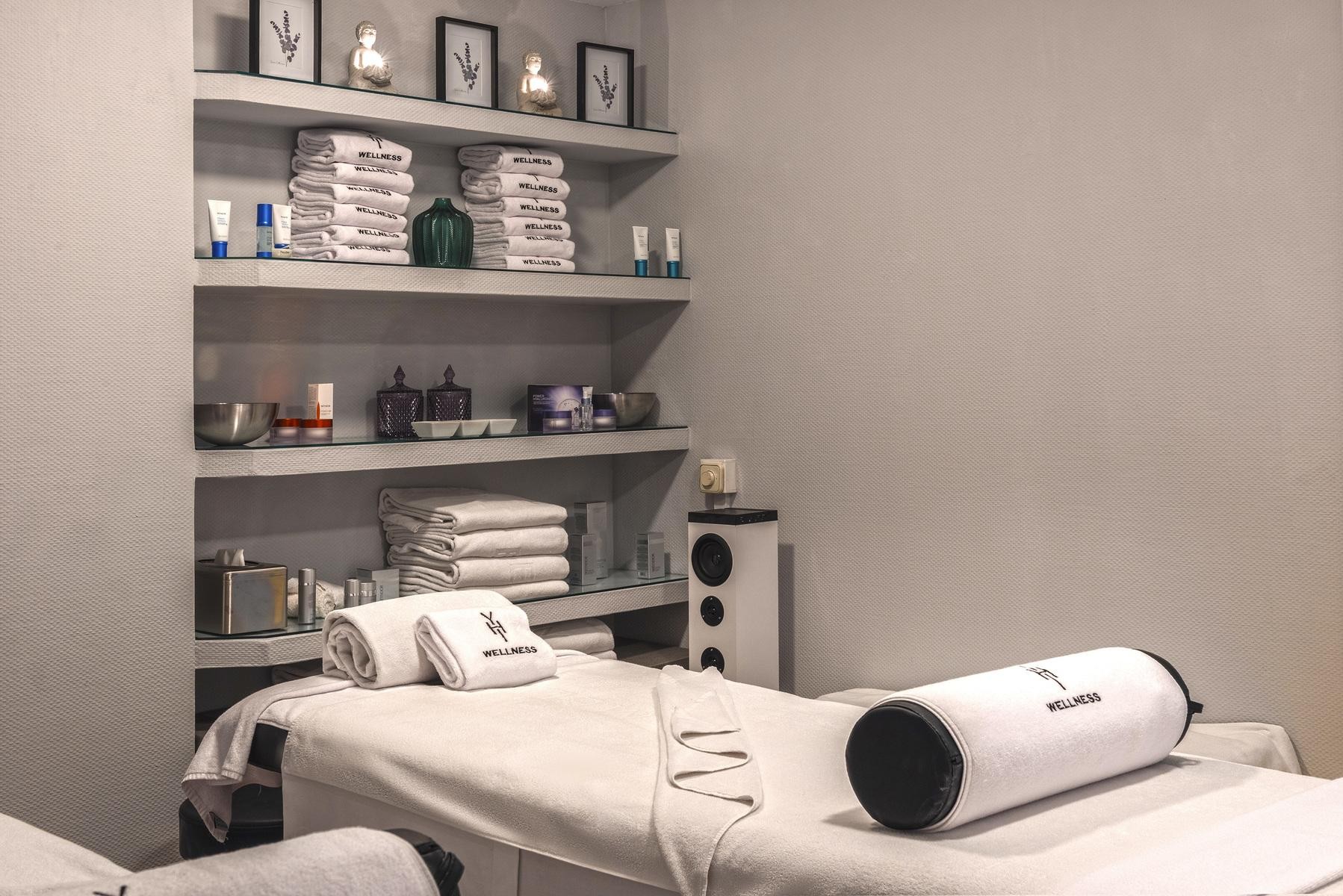 Melia Madrid Princesa 18