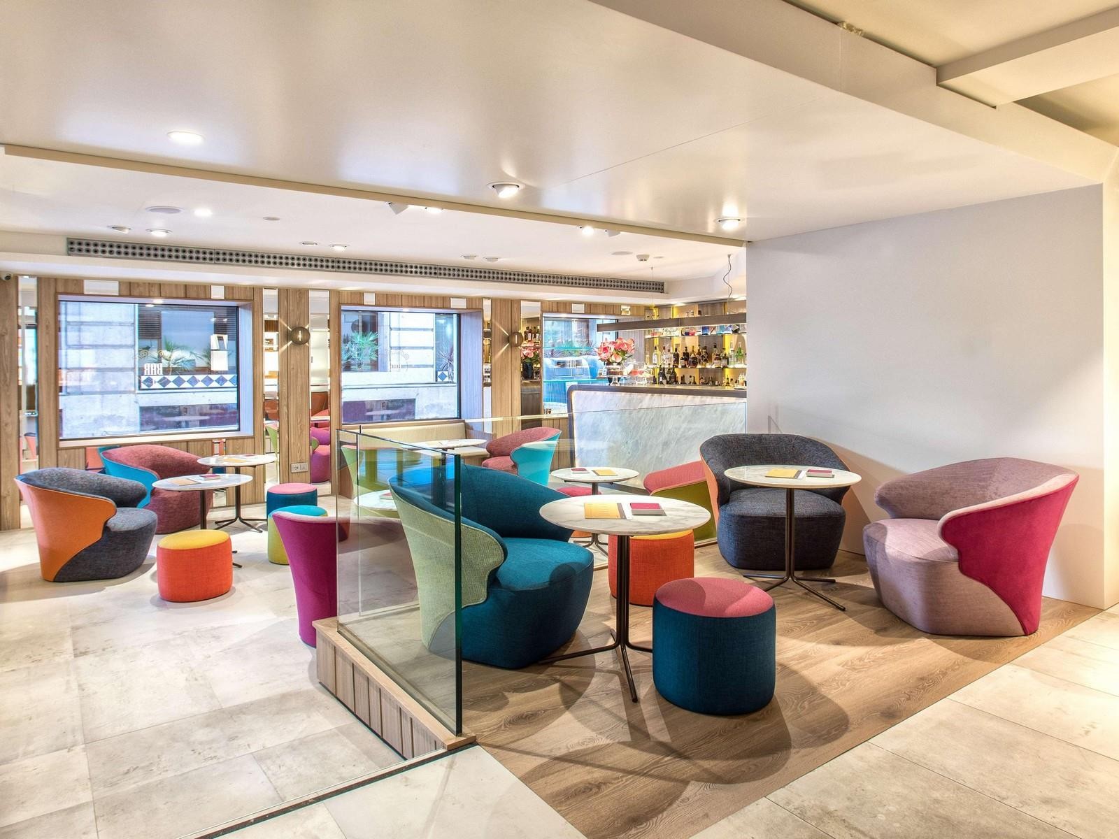 NH Collection Madrid Colón 7