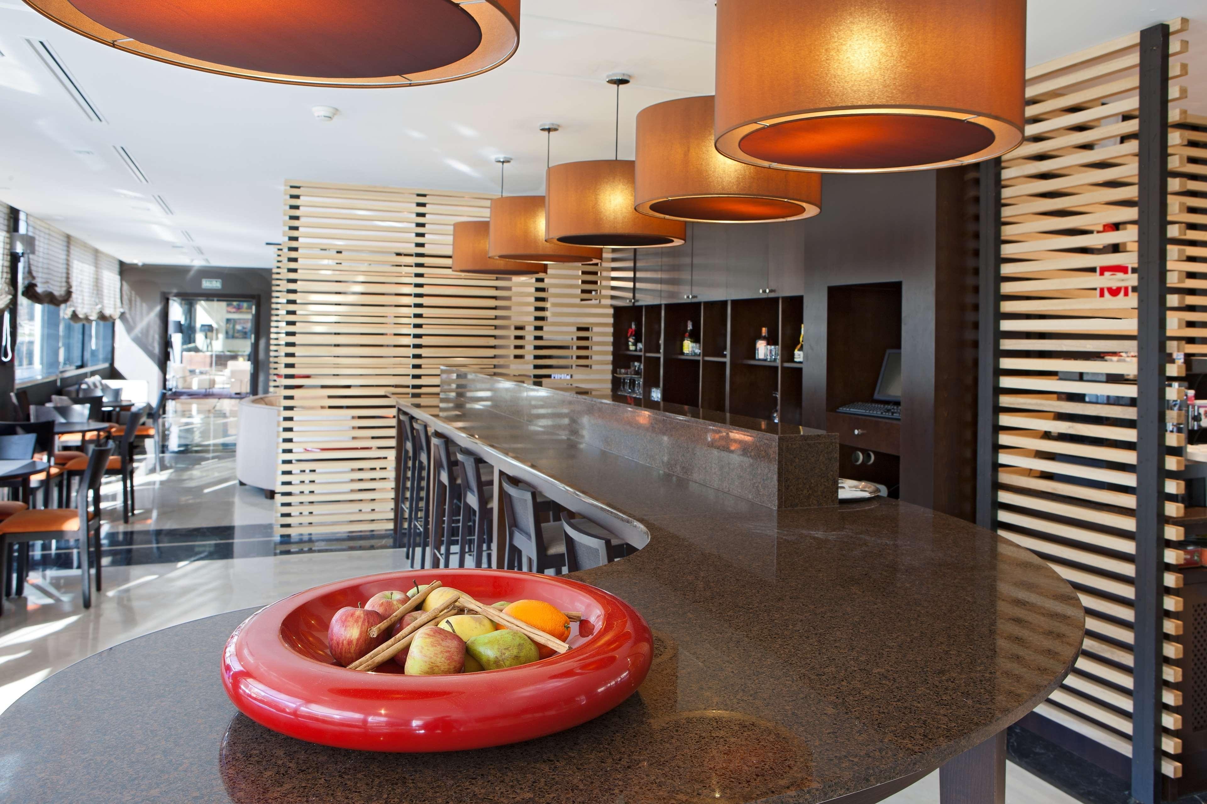 NH Madrid Ribera del Manzanares 10