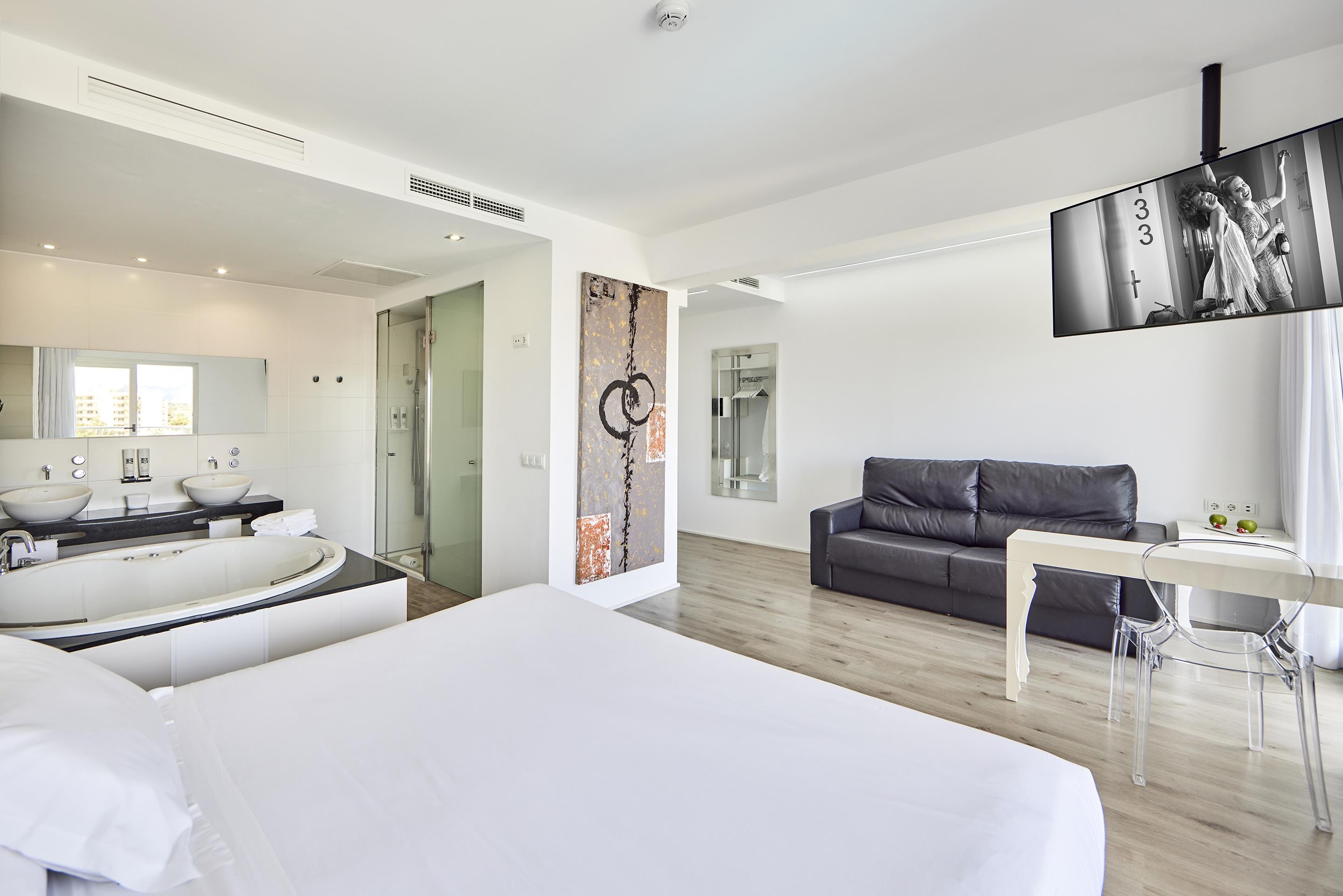 Astoria Playa Hotel 11