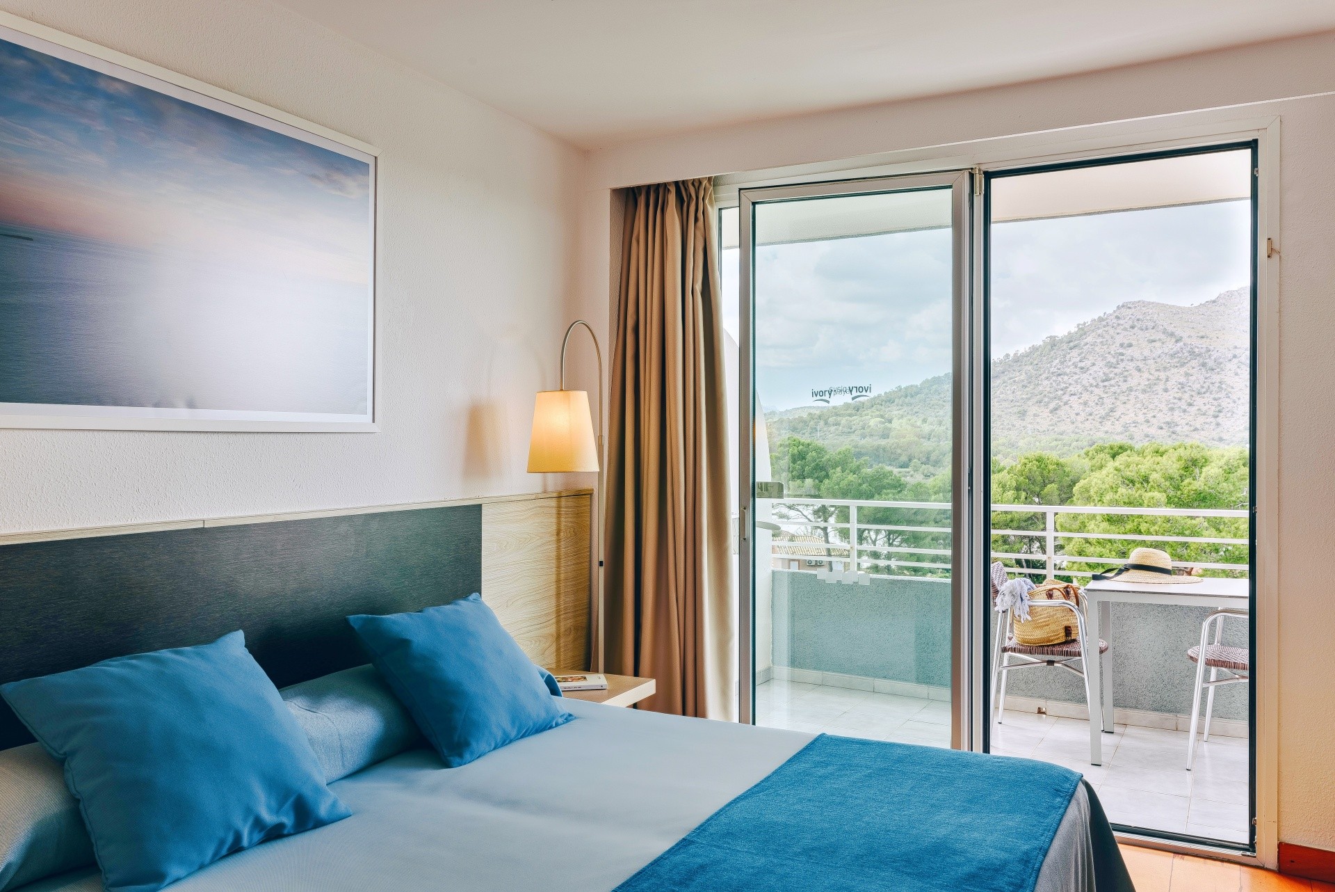 Ivory Playa Aparthotel 6