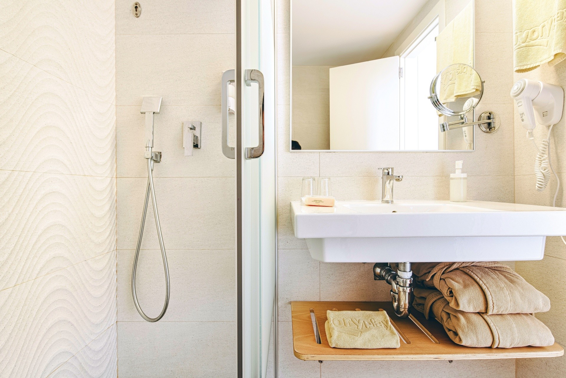 Ivory Playa Aparthotel 10