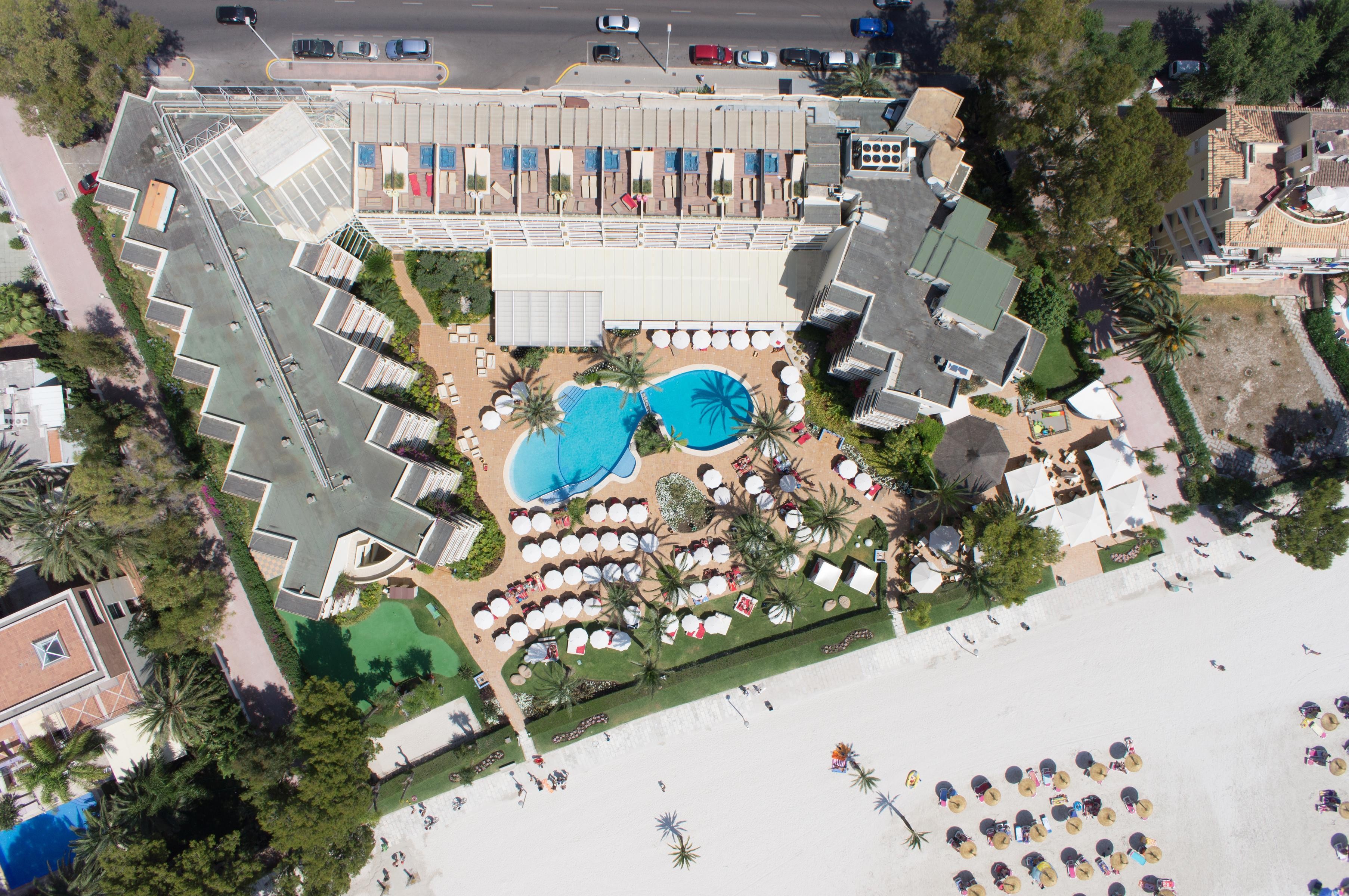 Vanity Hotel Golf - Adults Only