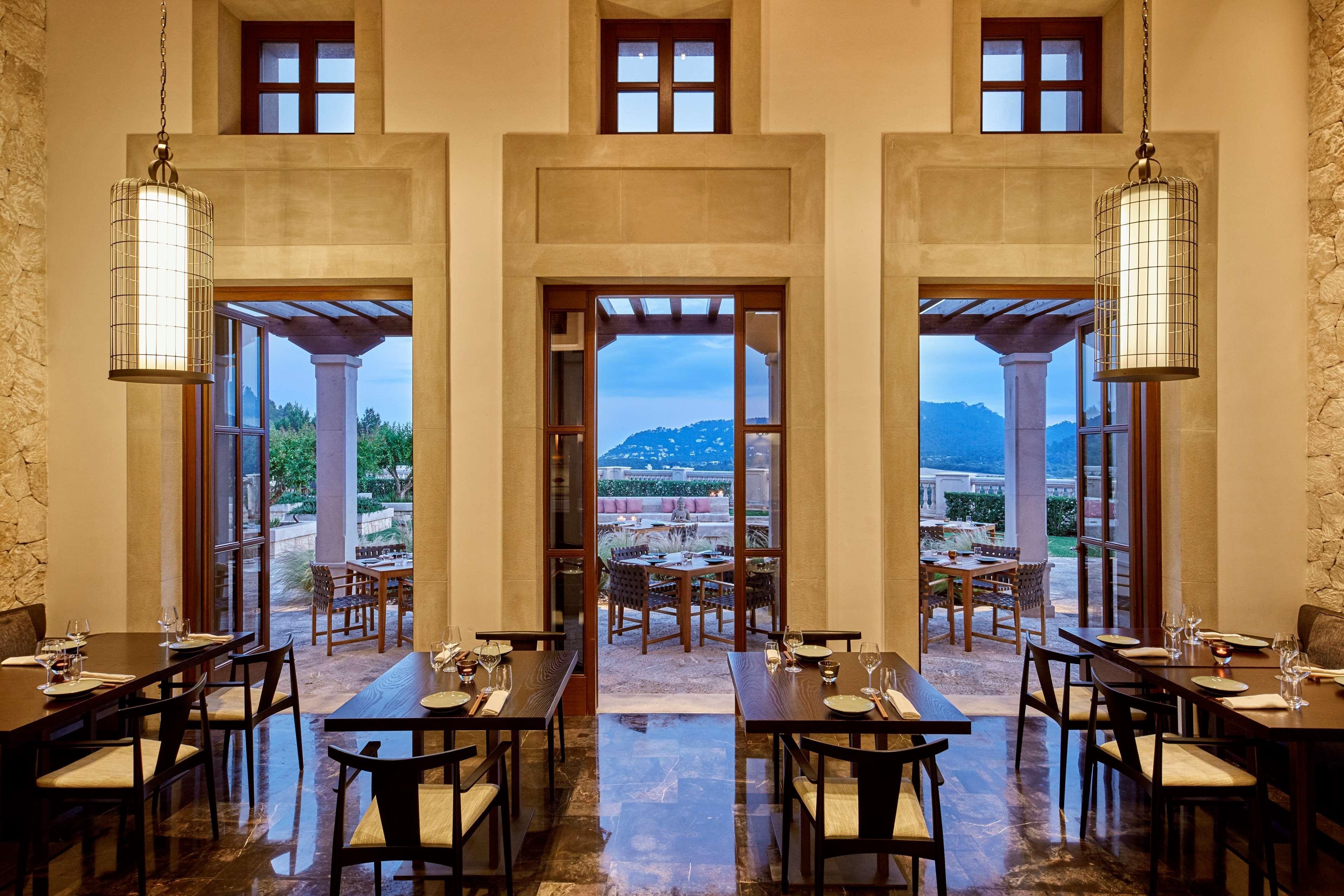 Cap Vermell Grand Hotel 10