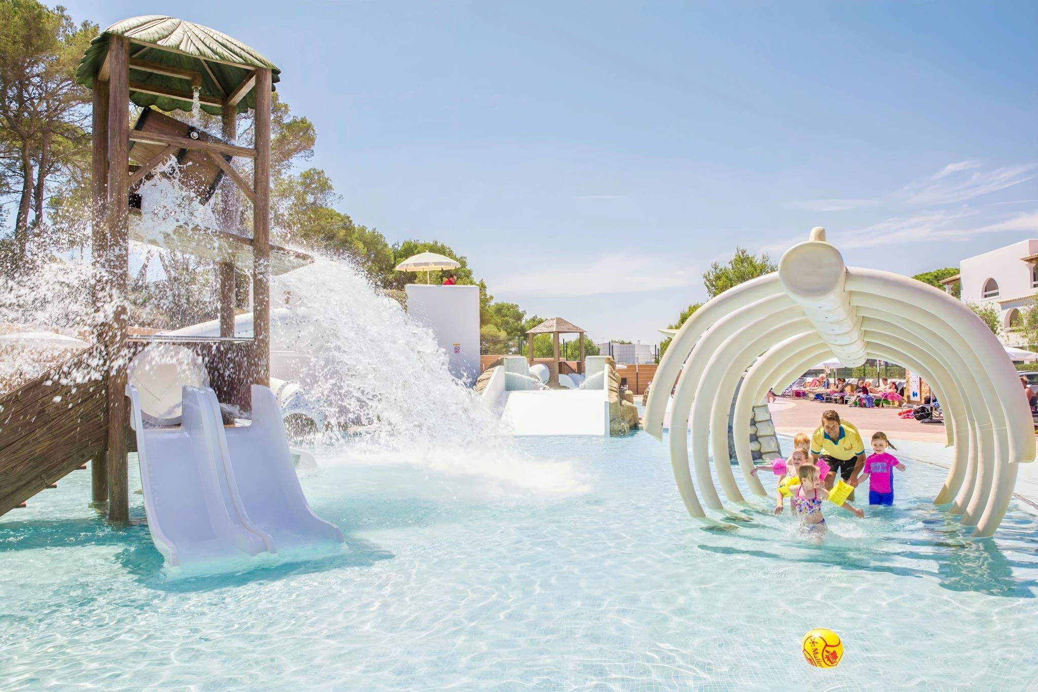 Calimera Fido Gardens 14