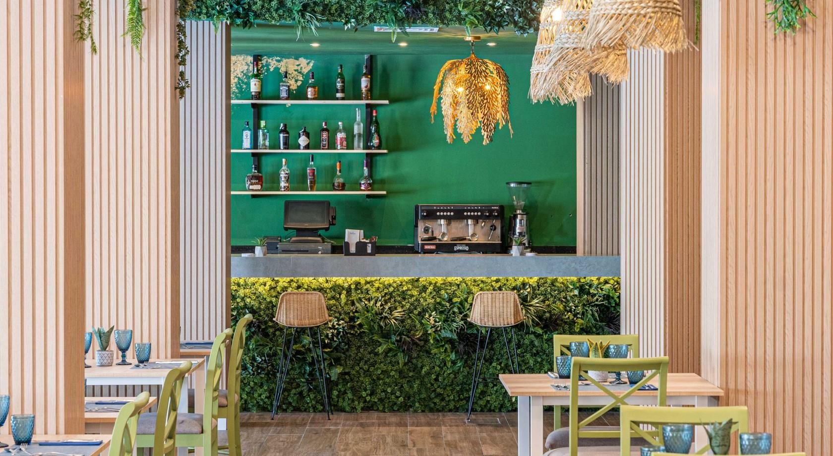 Marsenses Ferrera Blanca Adults Only 8