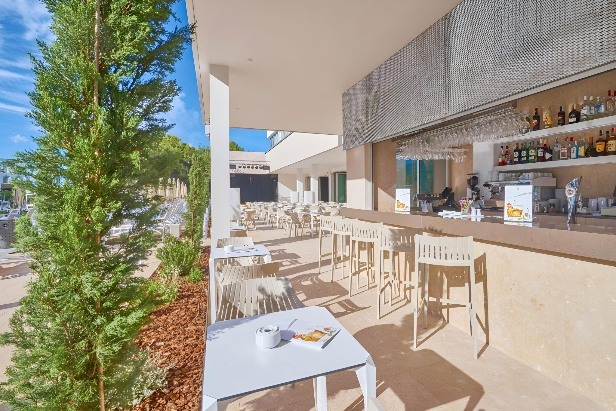 Hipotels Bahia Cala Millor 10