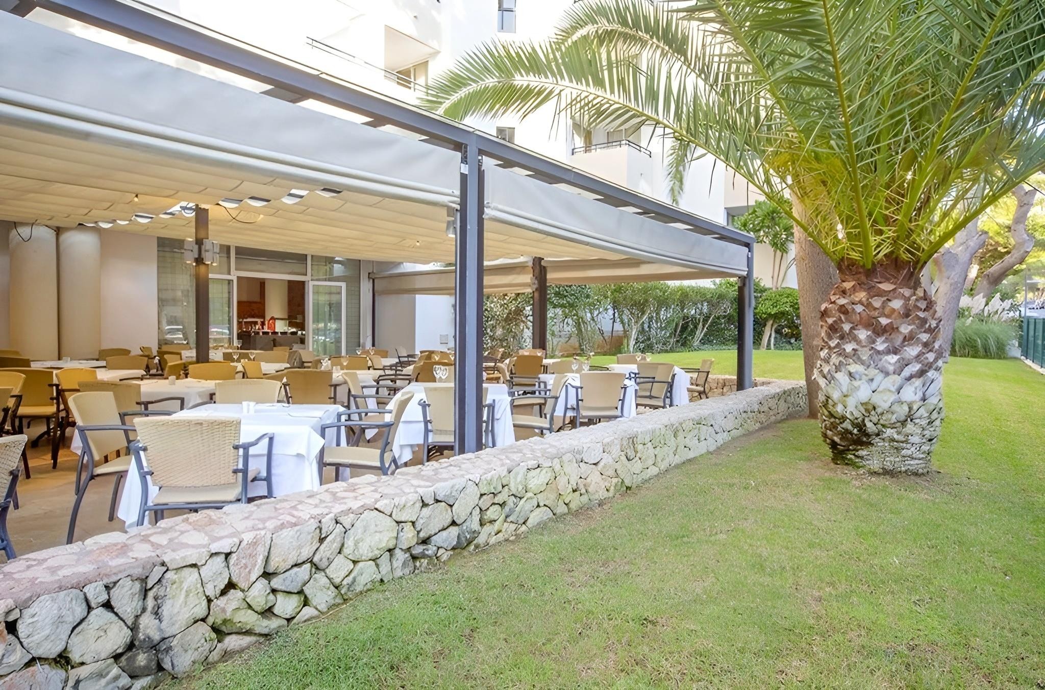 Hipotels Bahía Grande 9