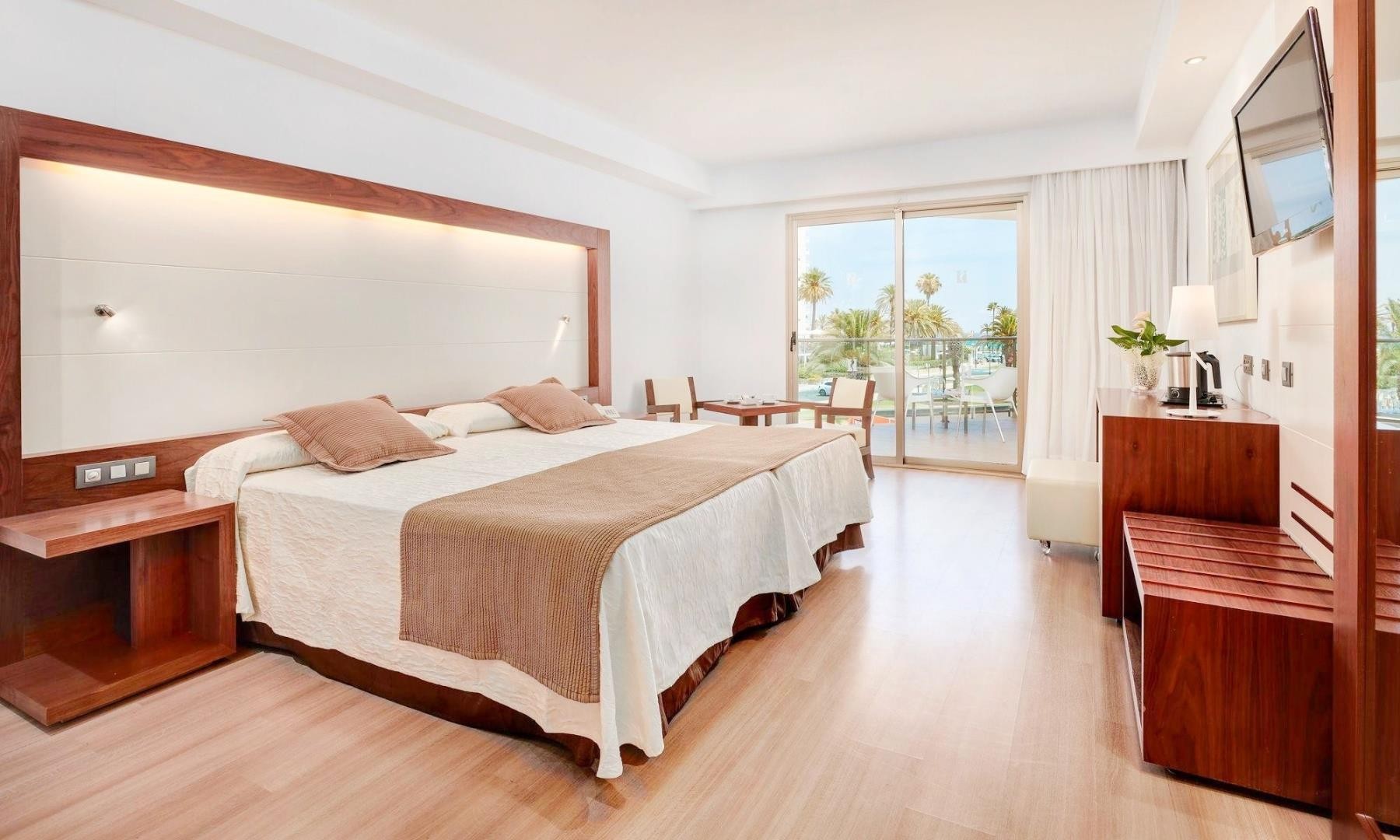 Hipotels Cala Millor Park 5