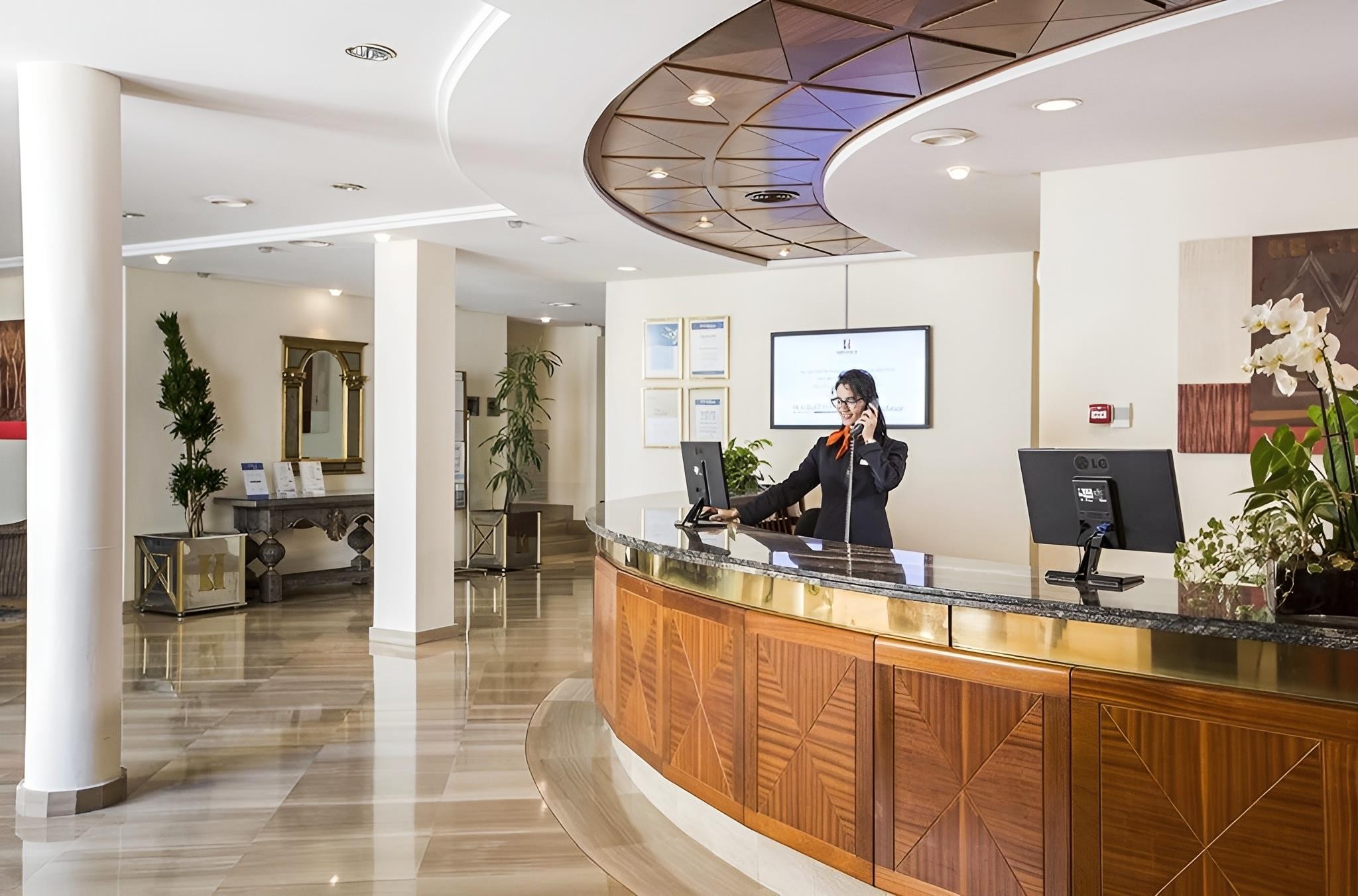 Hipotels Don Juan 14