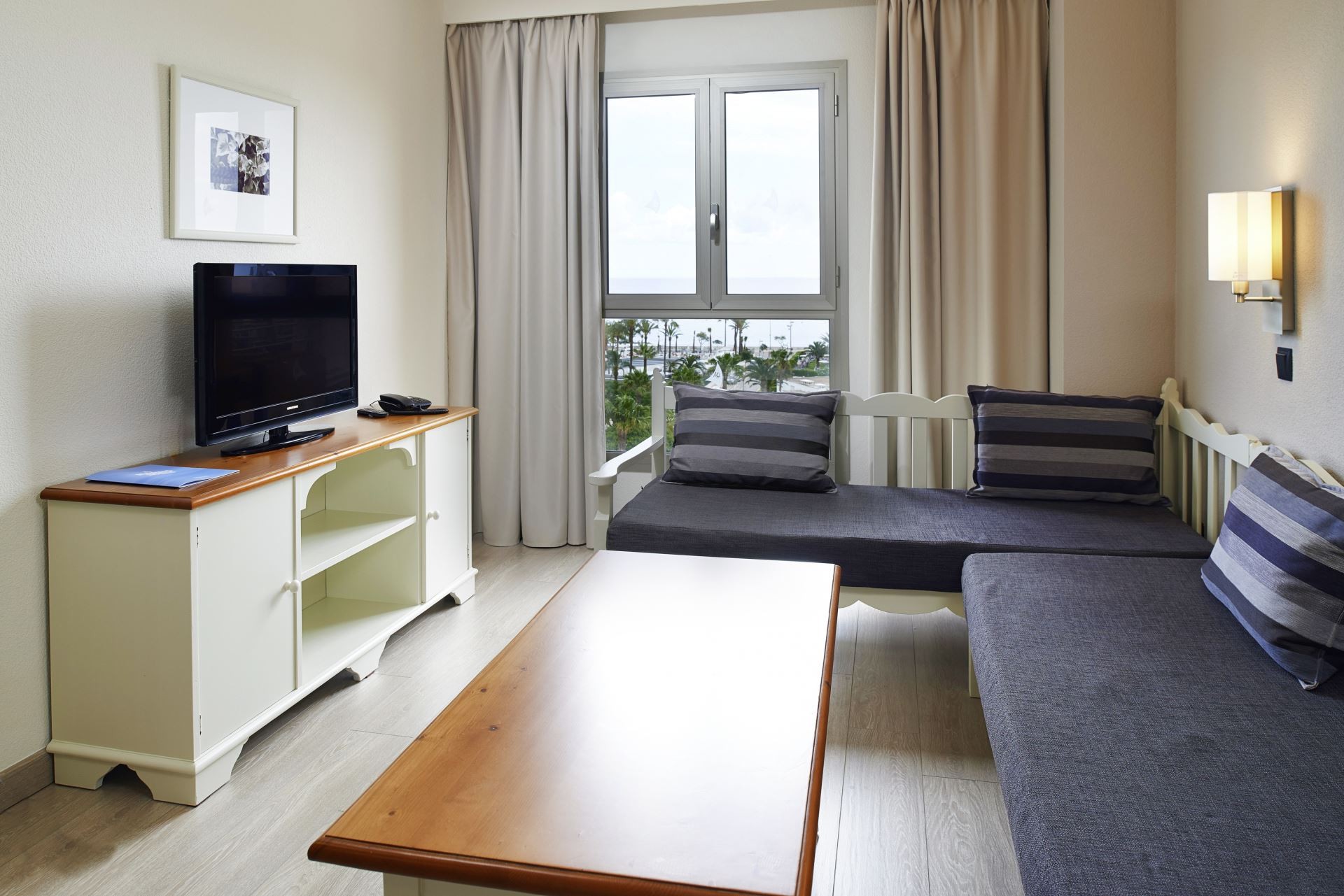 Marins Beach Club 11