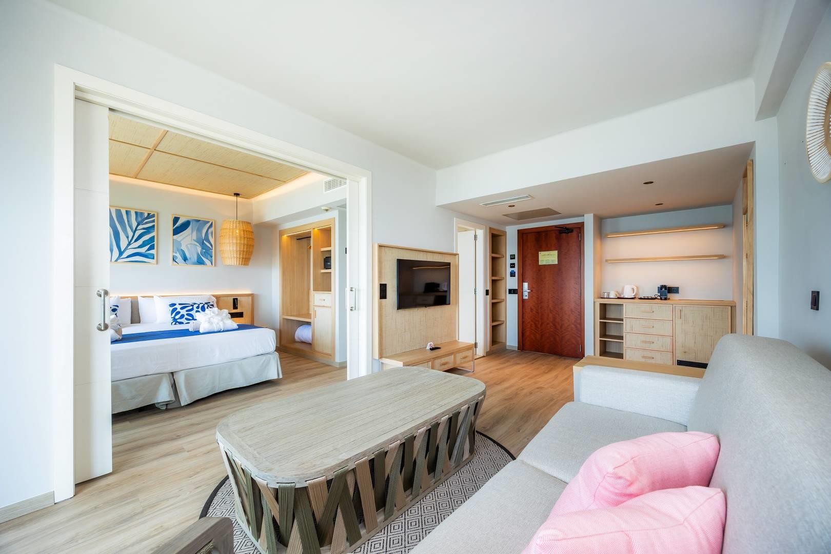 Marins Suites Hotel 8