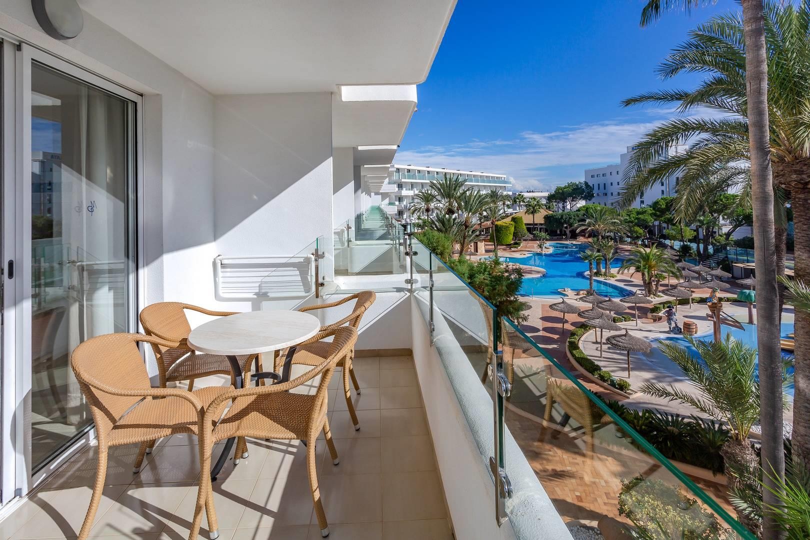 Marins Playa Aparthotel 17