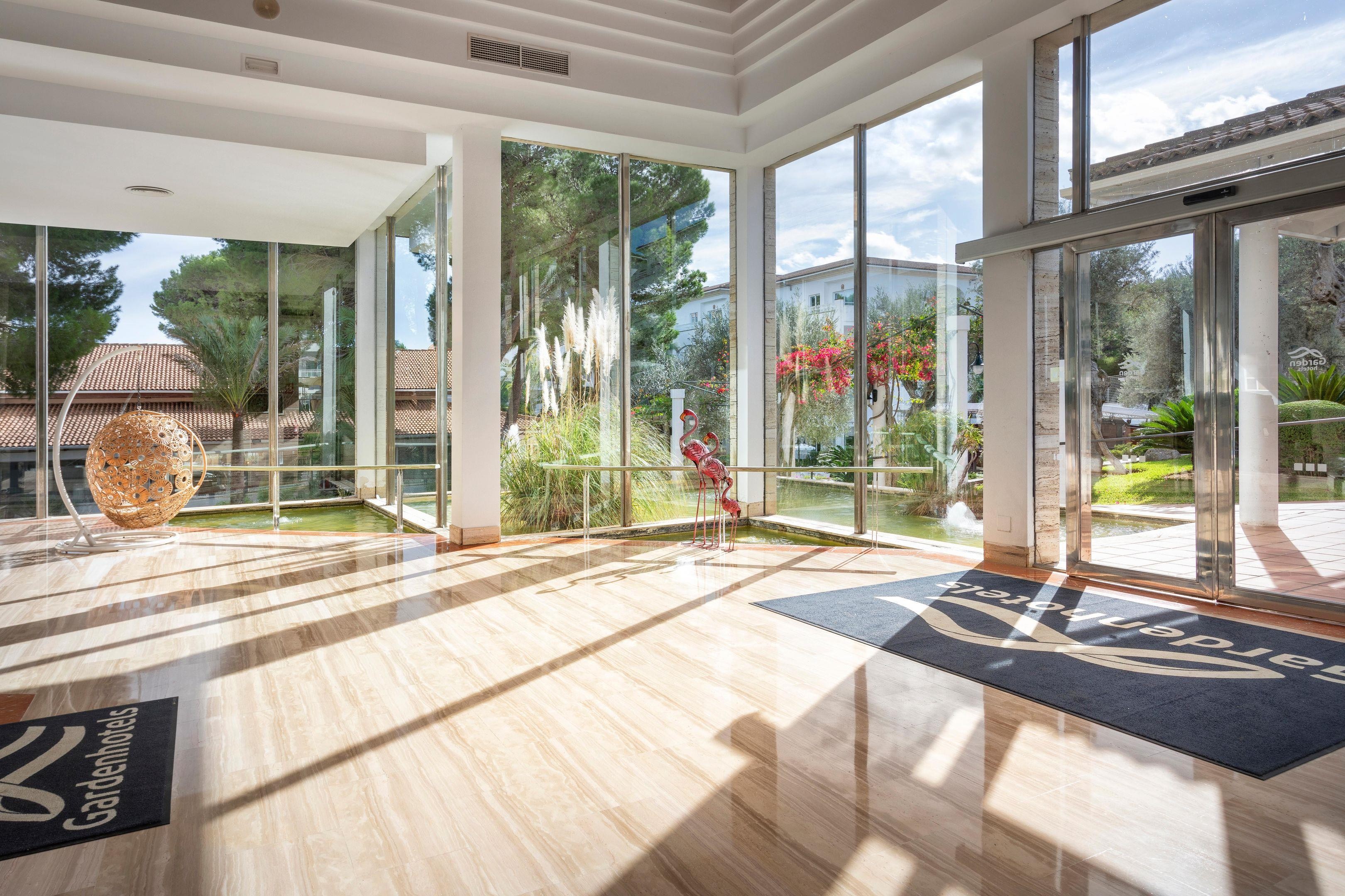 Green Garden Aparthotel 19