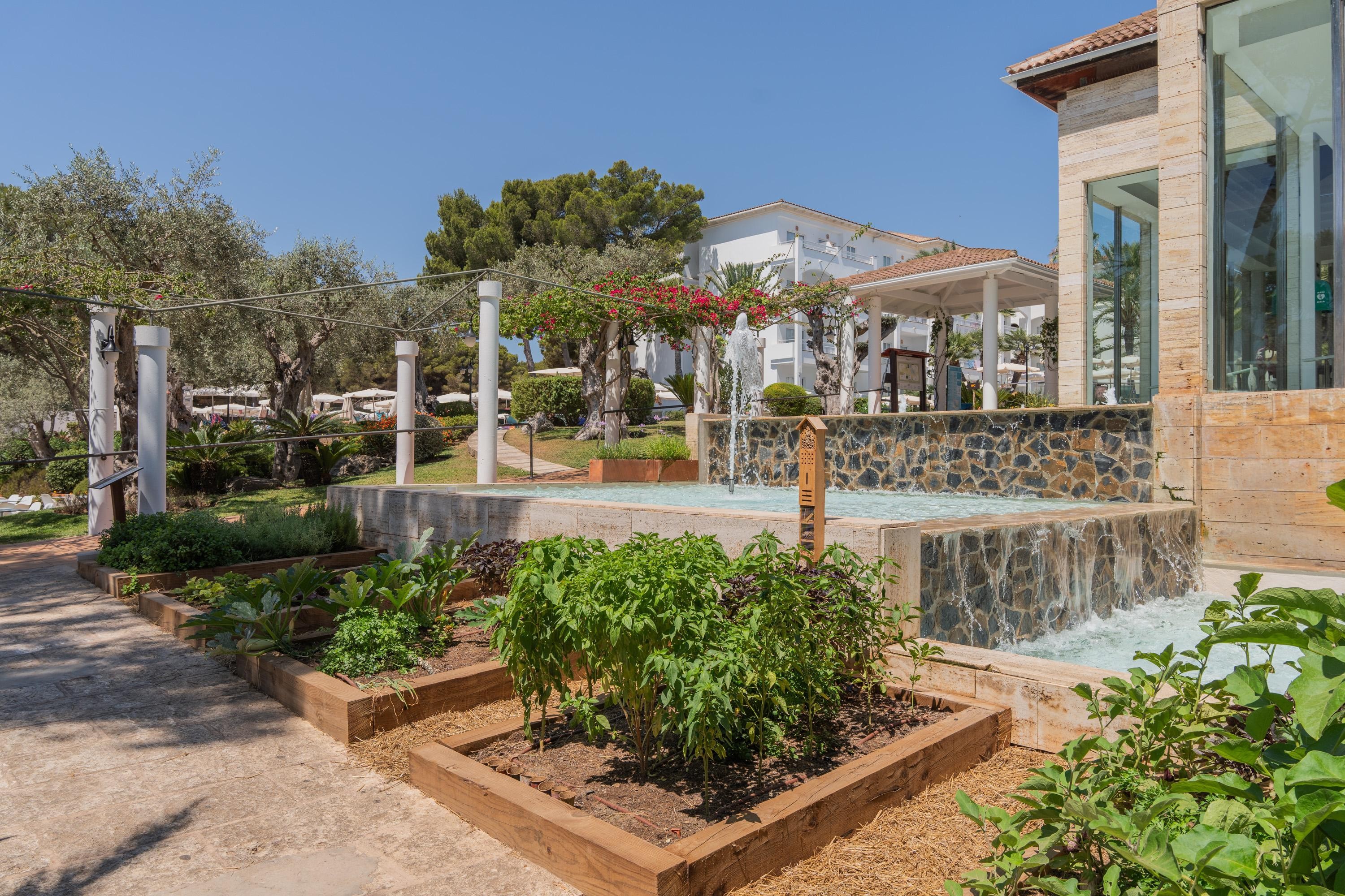 Green Garden Aparthotel 33