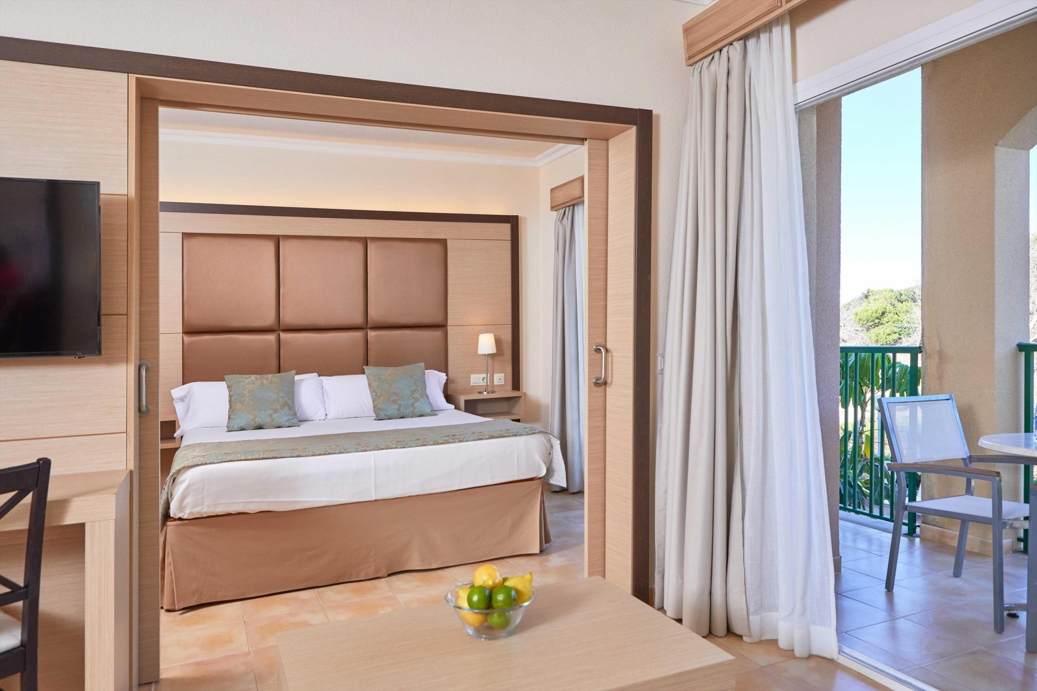 Zafiro Cala Mesquida 6