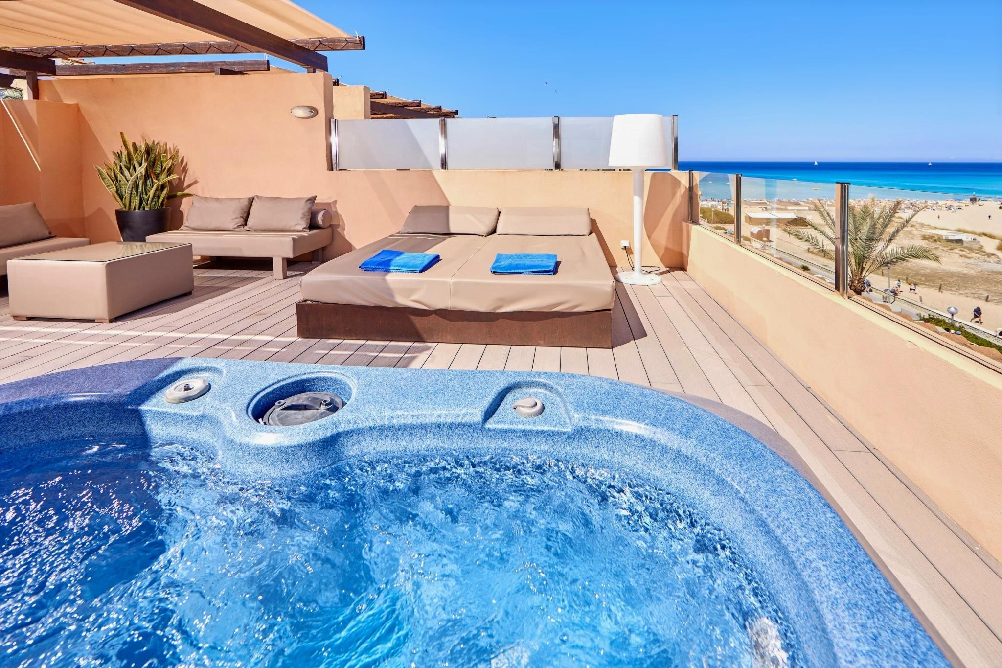 Zafiro Cala Mesquida 12