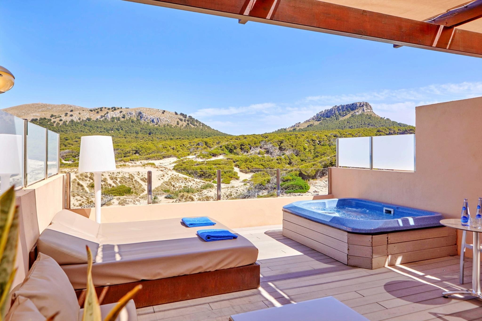 Zafiro Cala Mesquida 11