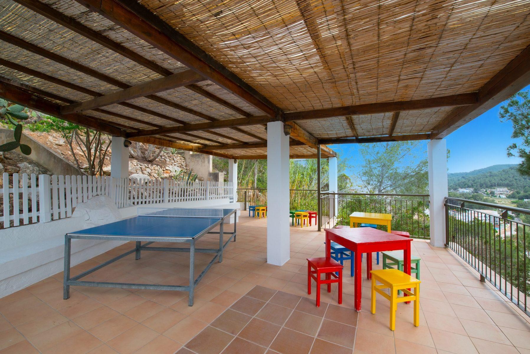 Alua Linda Mallorca 9