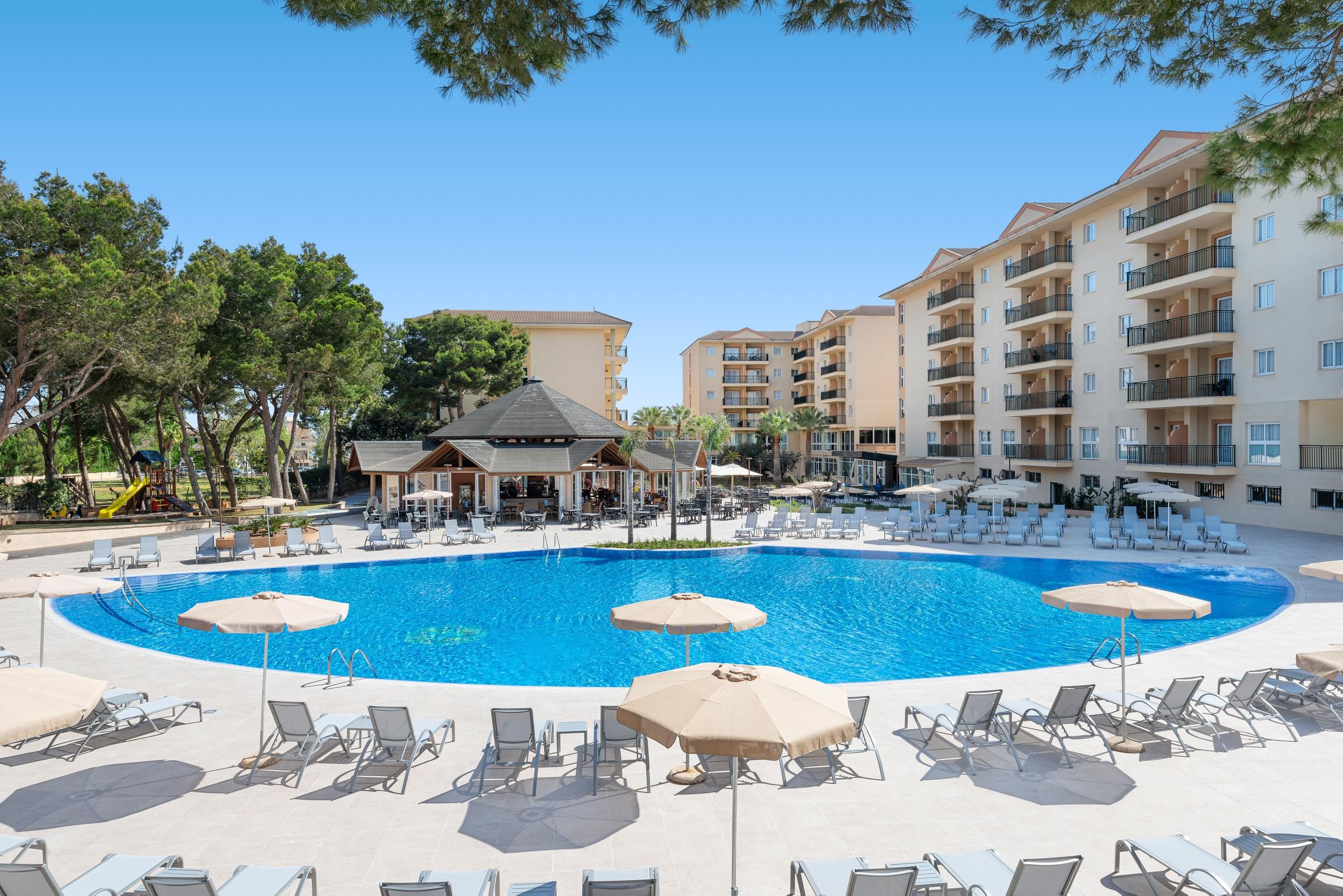 Aparthotel Can Picafort Palace