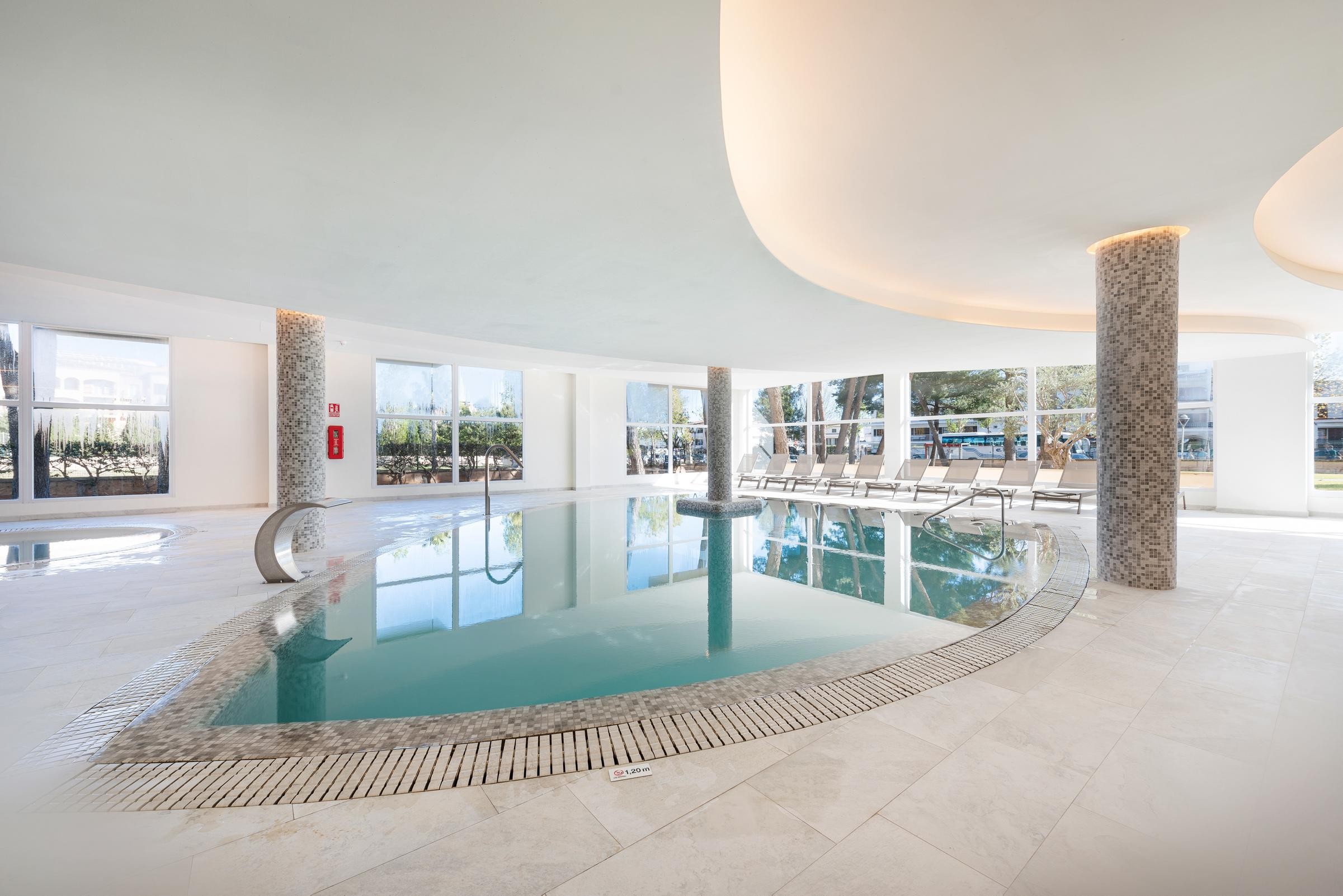 Aparthotel Can Picafort Palace 24