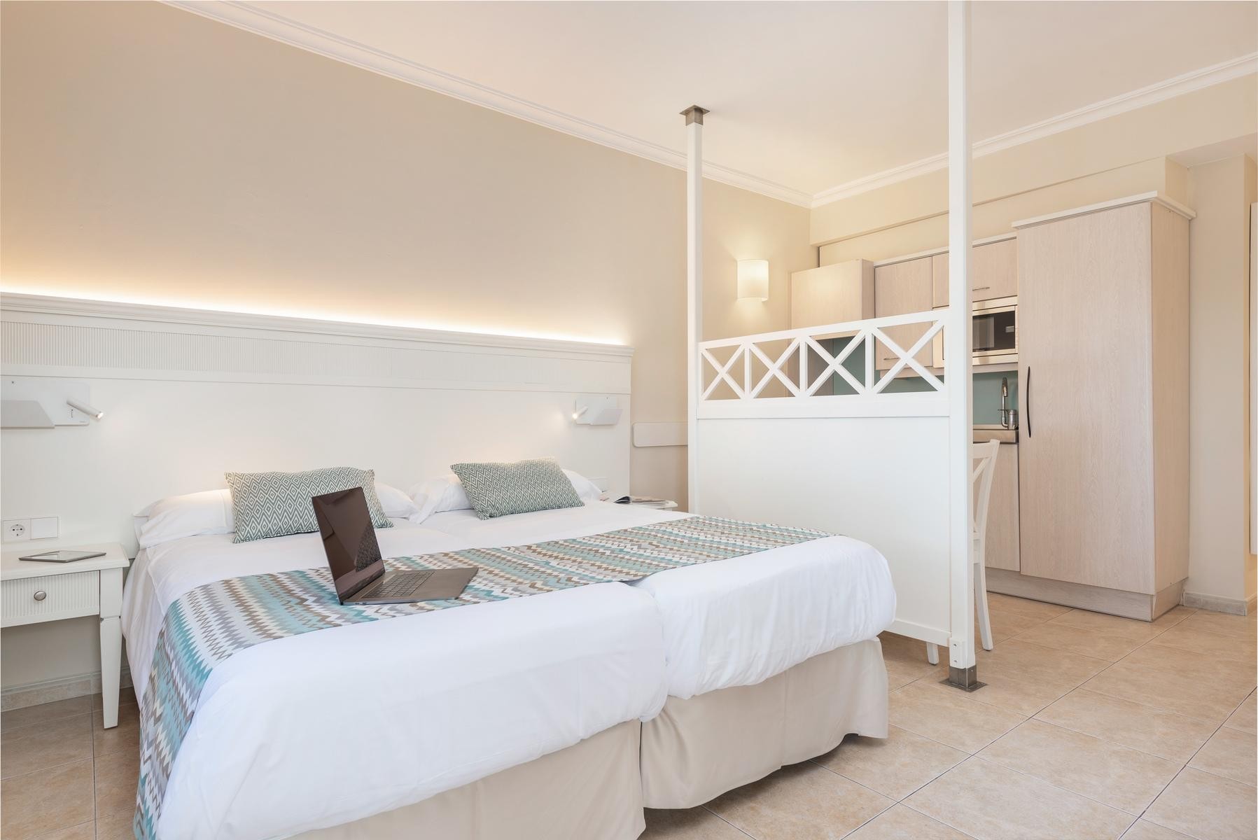 Aparthotel Can Picafort Palace 14