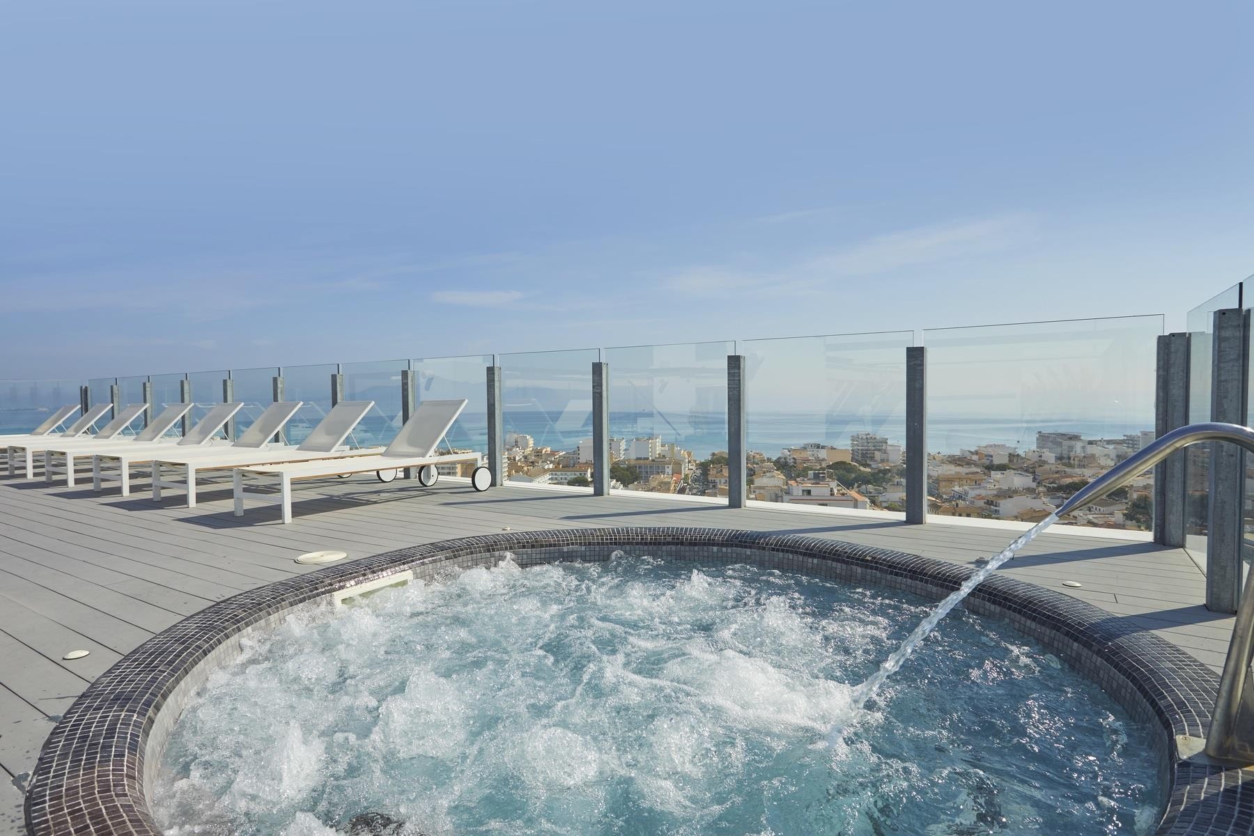 BG Tonga and Suites Tower Design Hotel 7