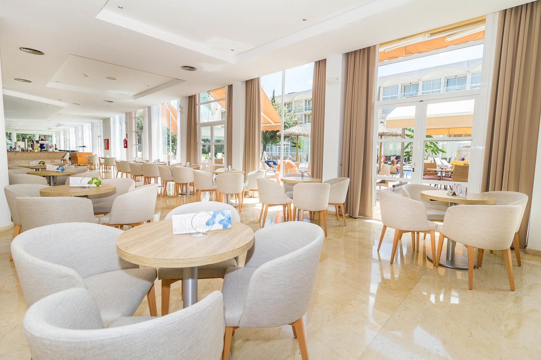 Zafiro Alzinar Mar 16