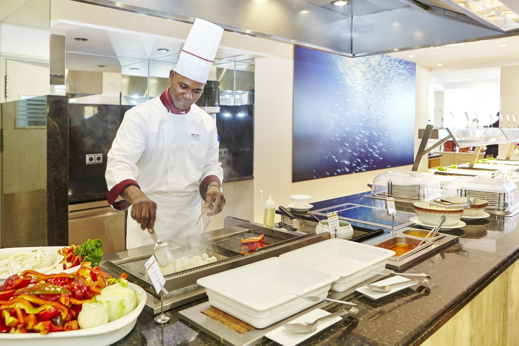 Marques Universal Hotel 8