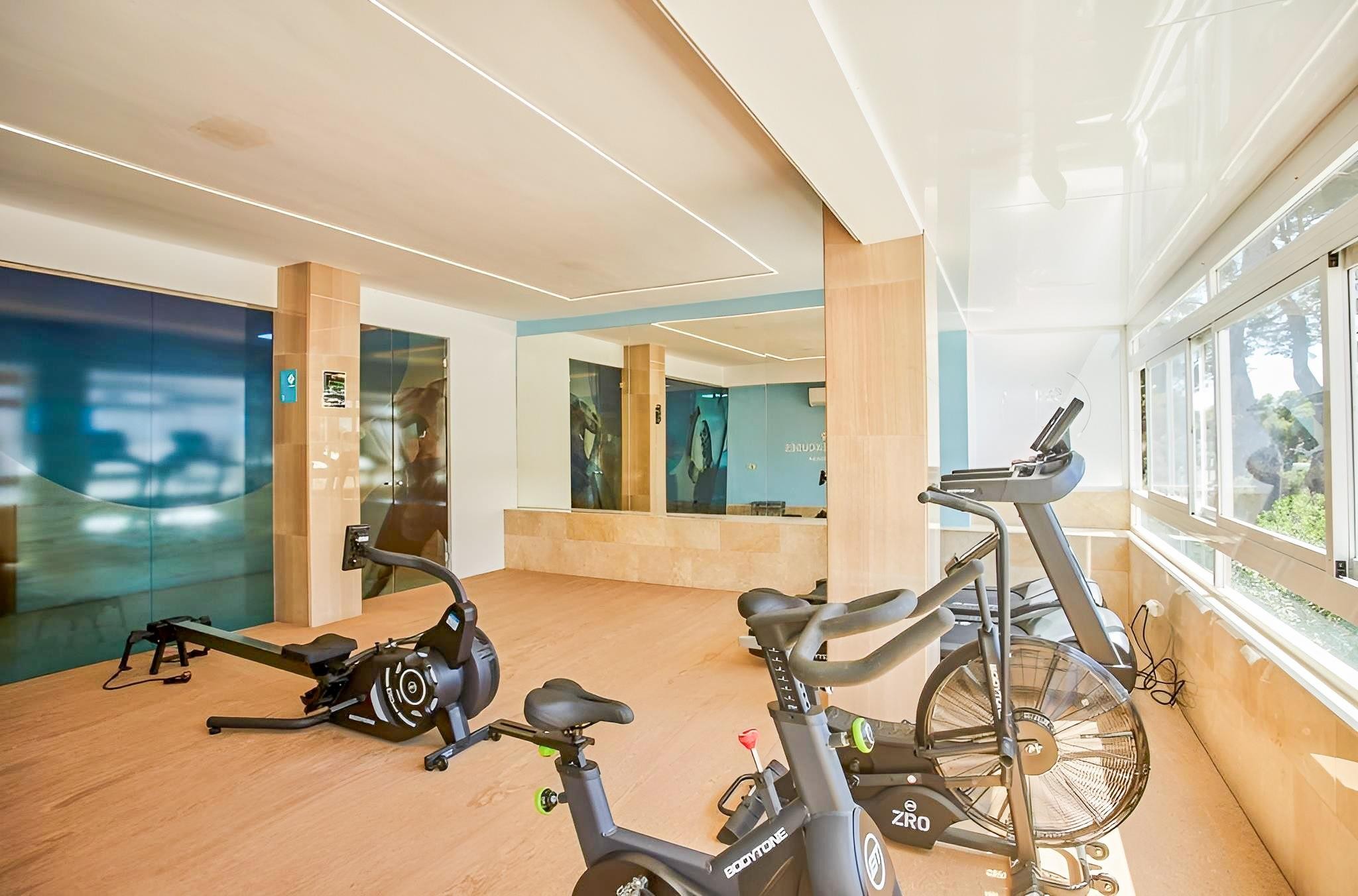 JS Paradise Sport 18